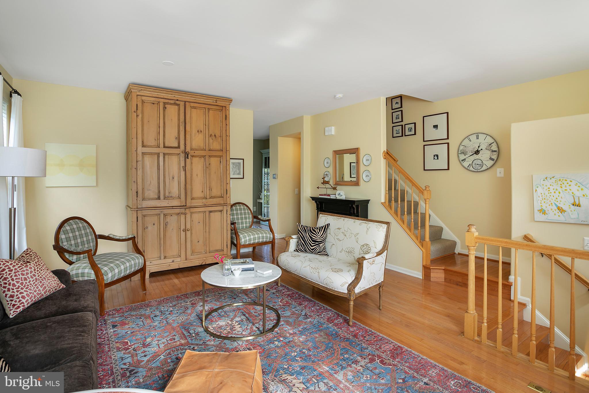 ASHBURN VILLAGE - Residential