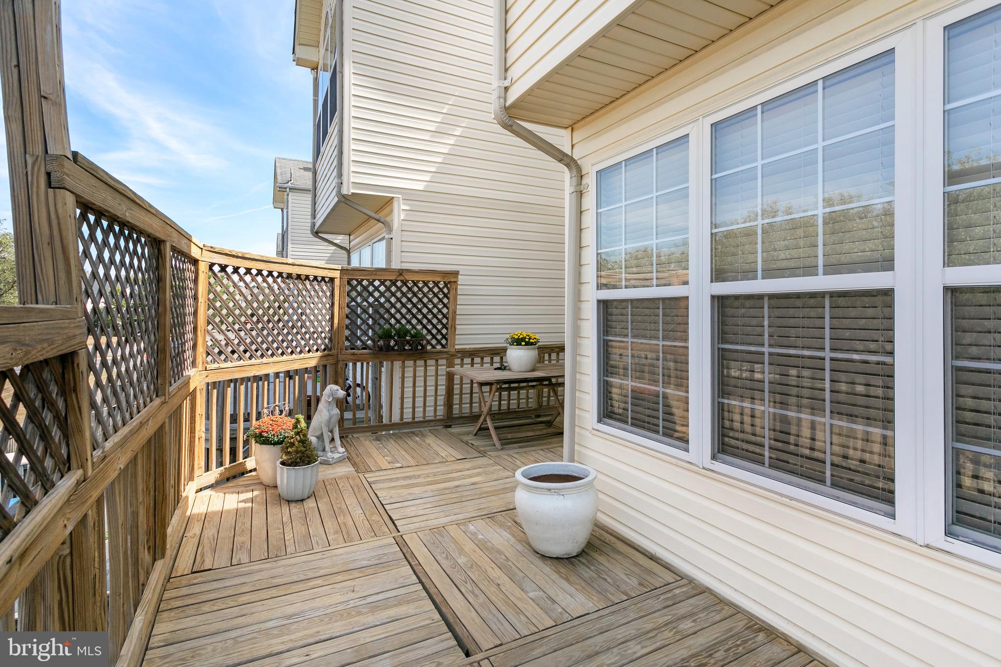 ASHBURN VILLAGE - Residential