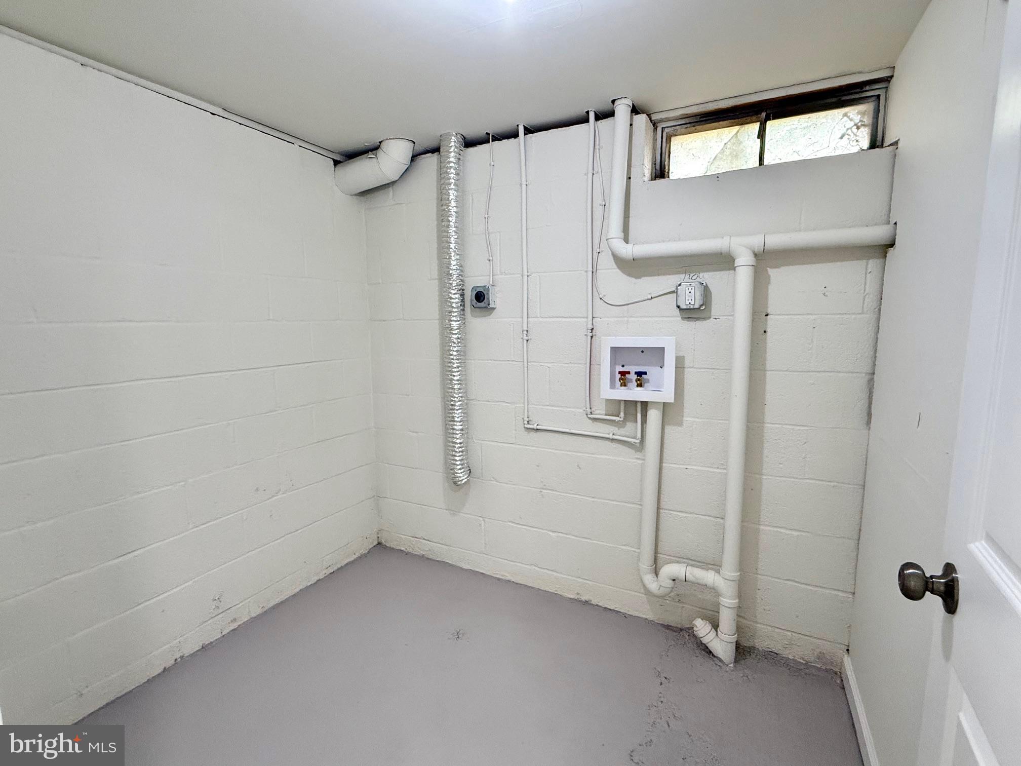 BRYANT WOODS - Residential