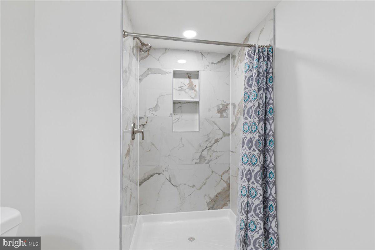 BRYANT WOODS - Residential