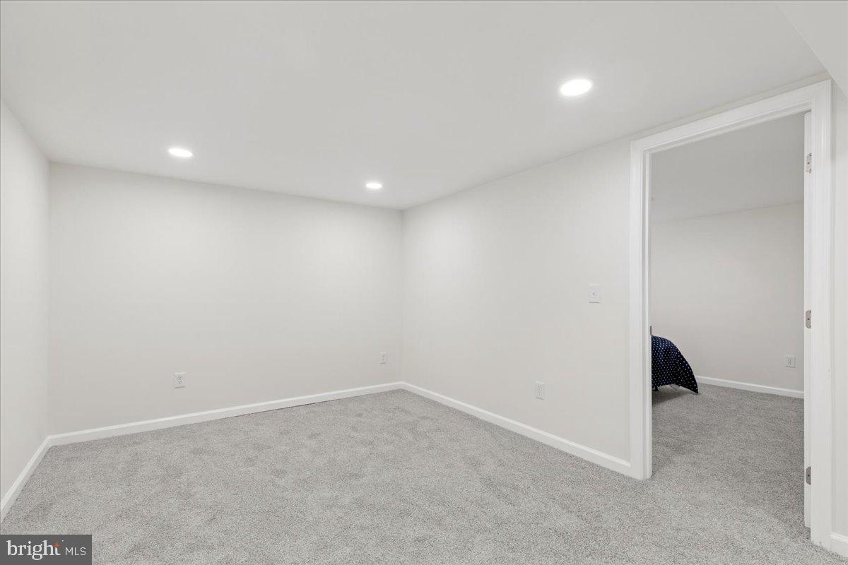 BRYANT WOODS - Residential