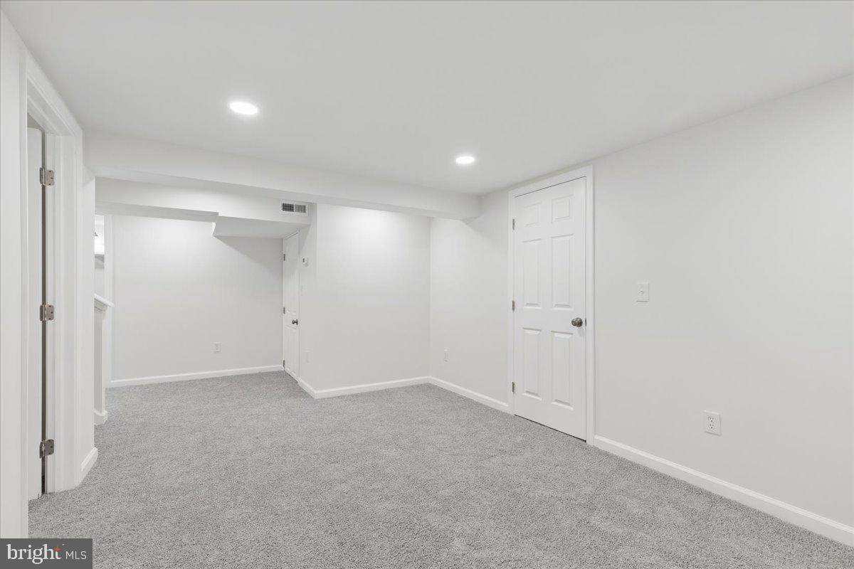 BRYANT WOODS - Residential