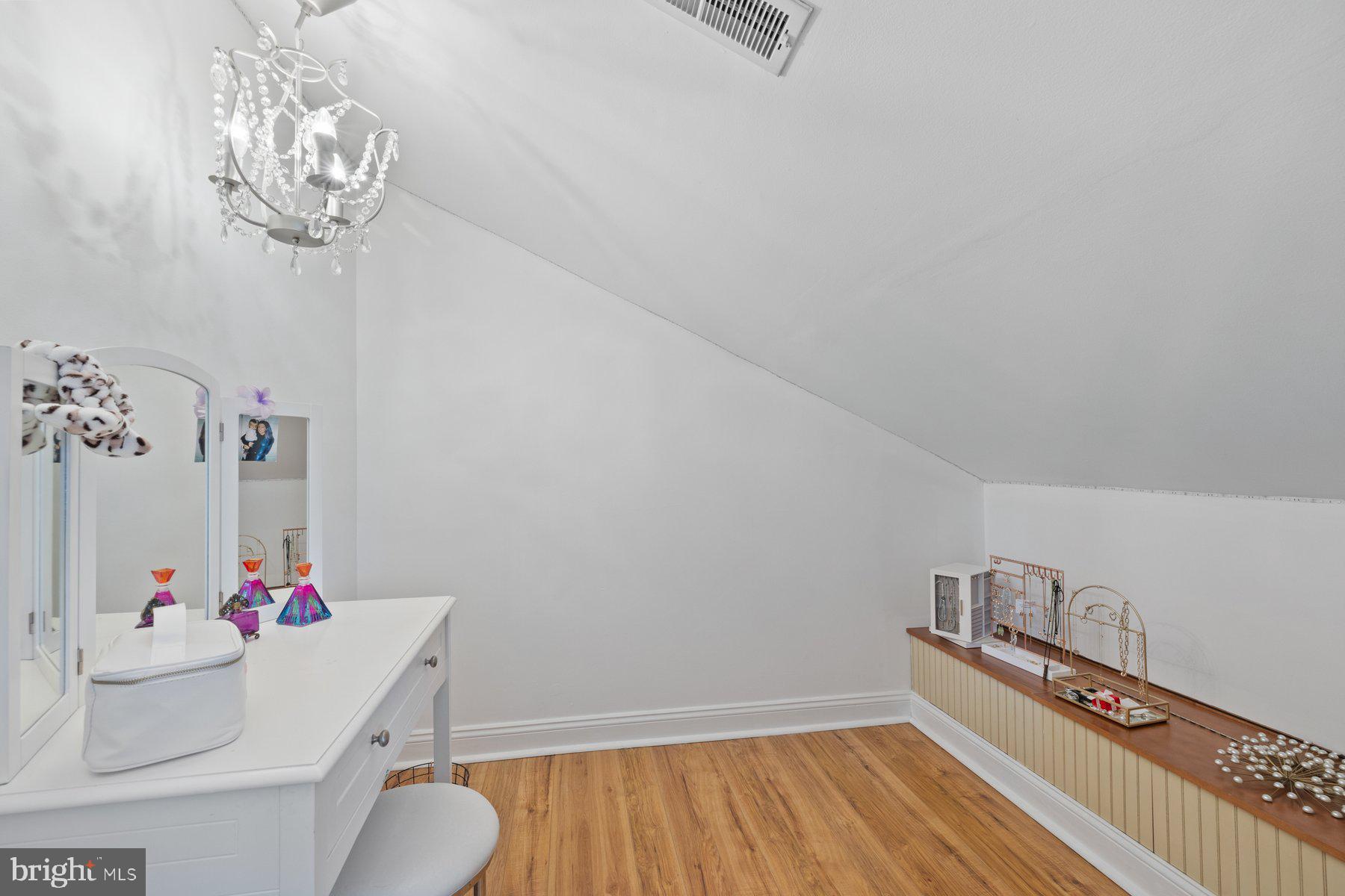 DAIRY FARM ESTATES - Residential