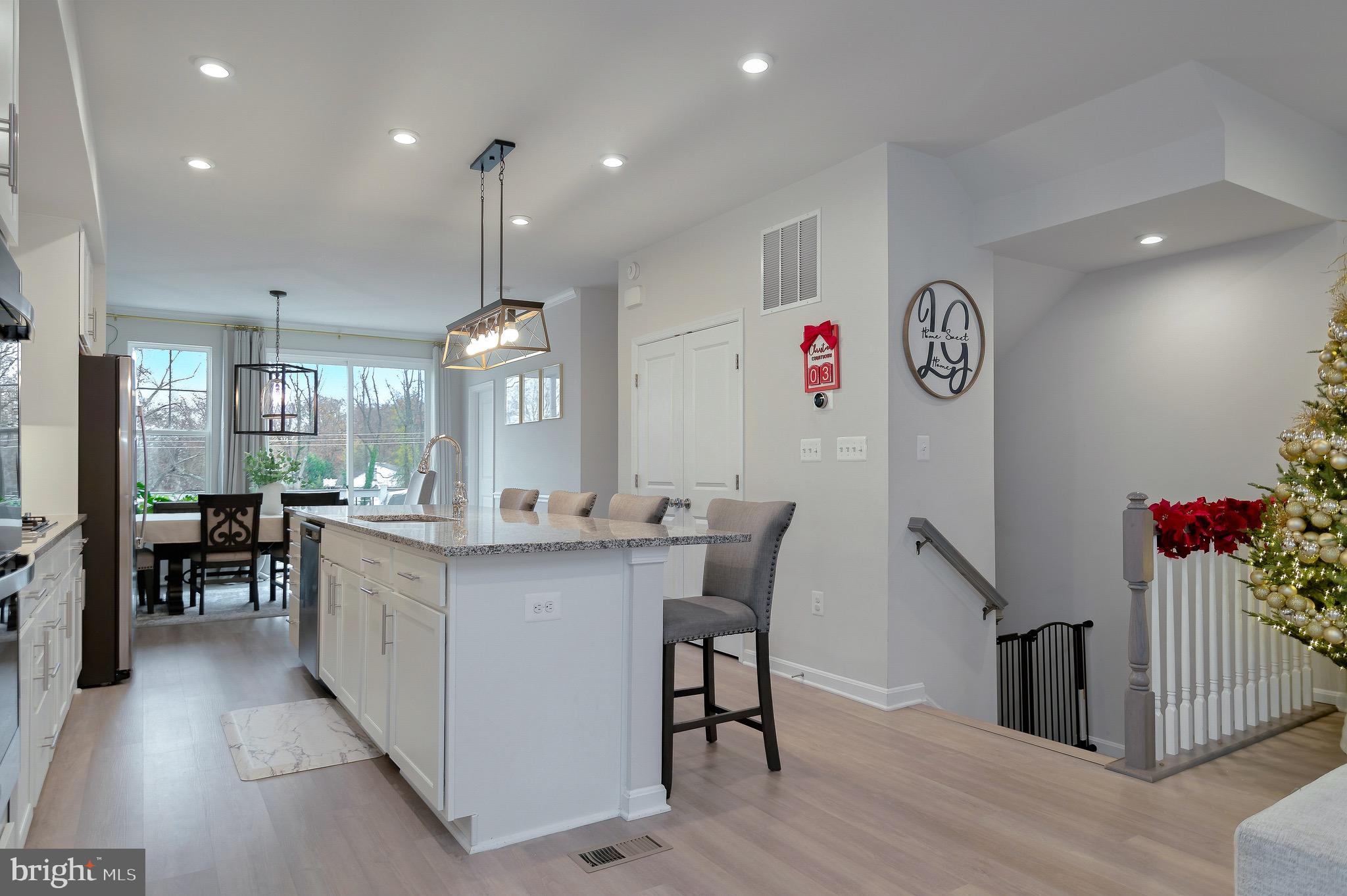 18245 SUMMIT POINTE DRIVE