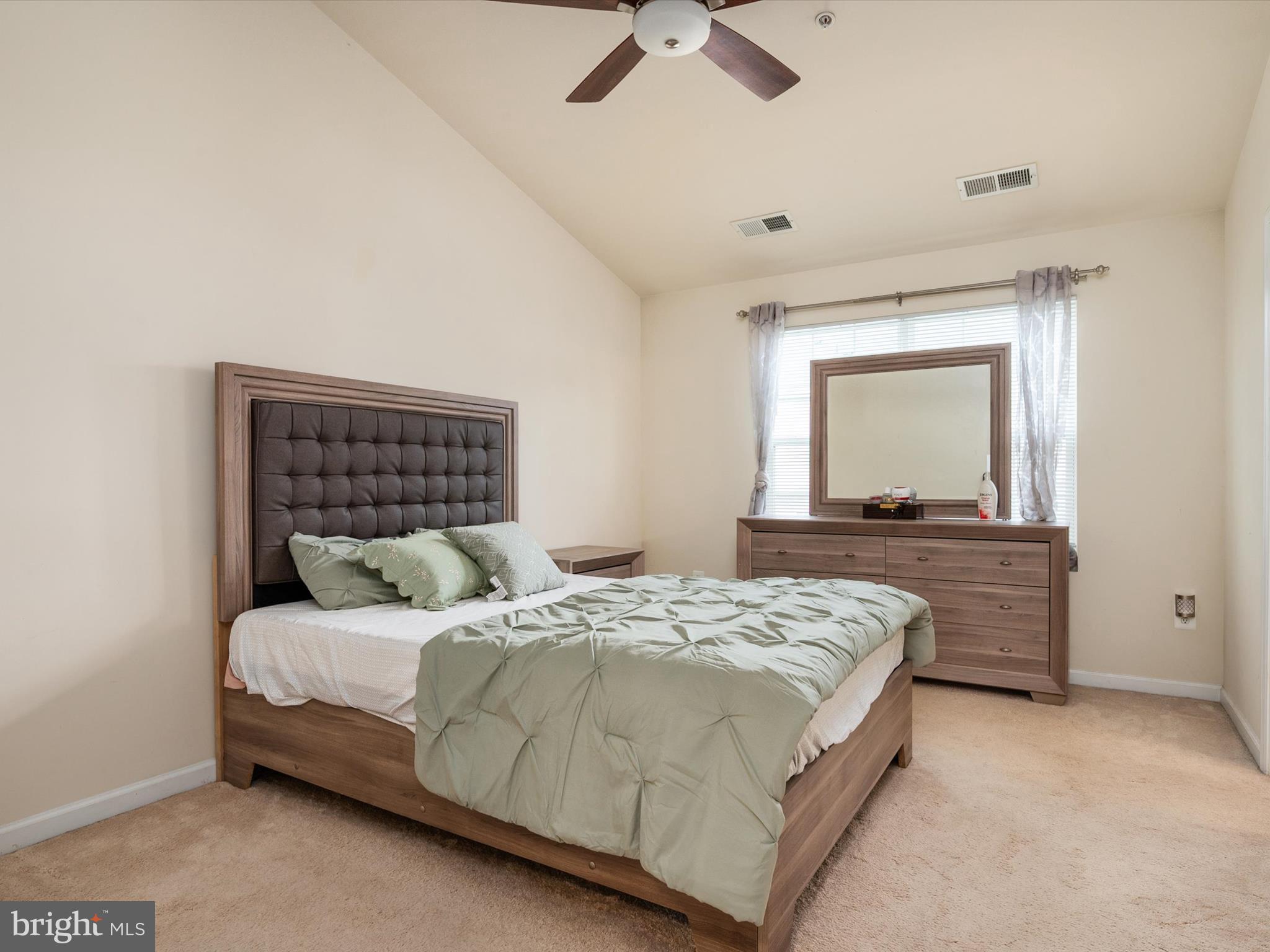 FIELDSTONE FARM - Residential