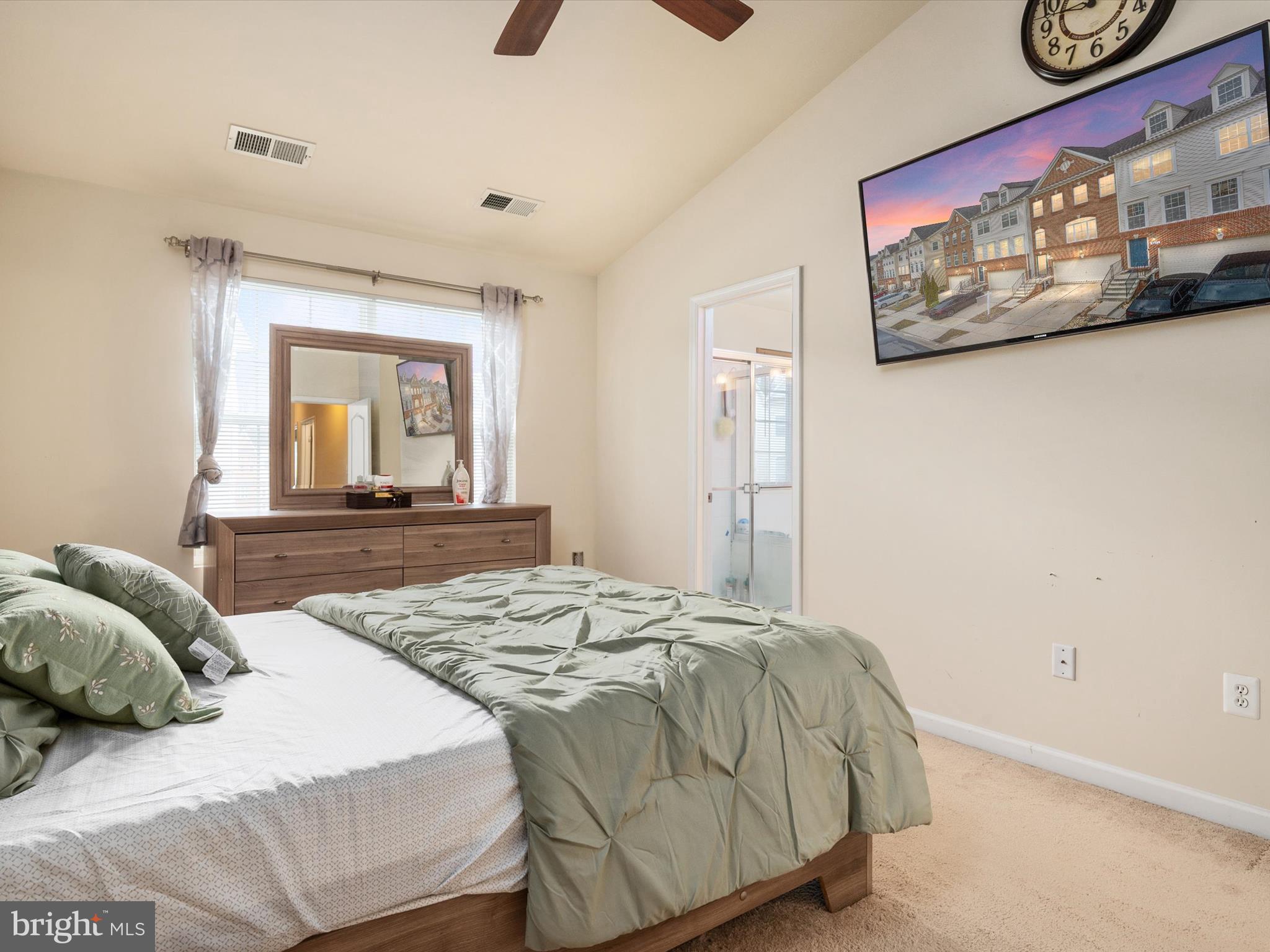 FIELDSTONE FARM - Residential