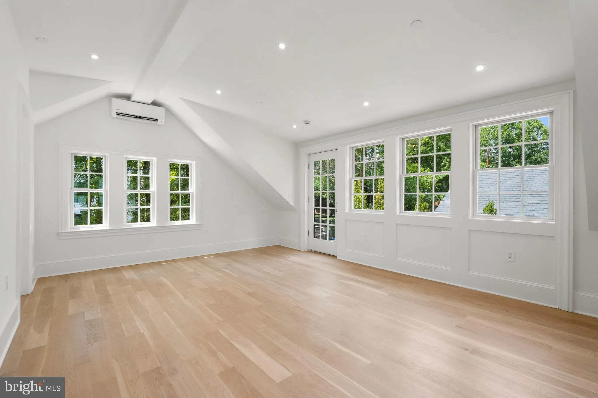 Additional image 73 of 2604 36th Street NW, Washington, DC 20007