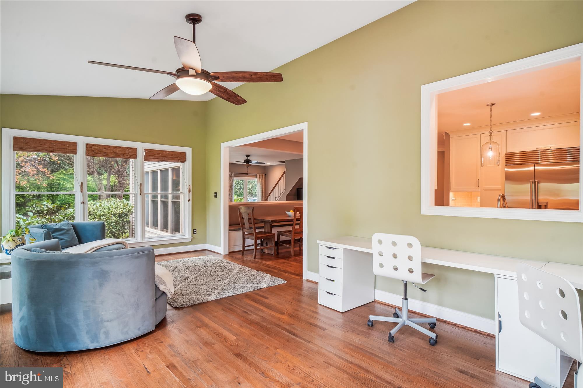 HUNTING HILL - Residential