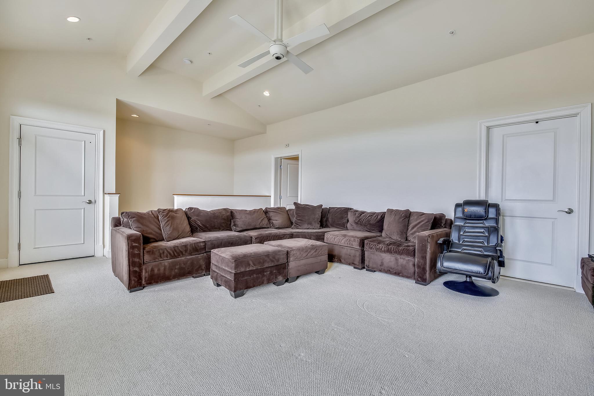 PARK POTOMAC - Residential