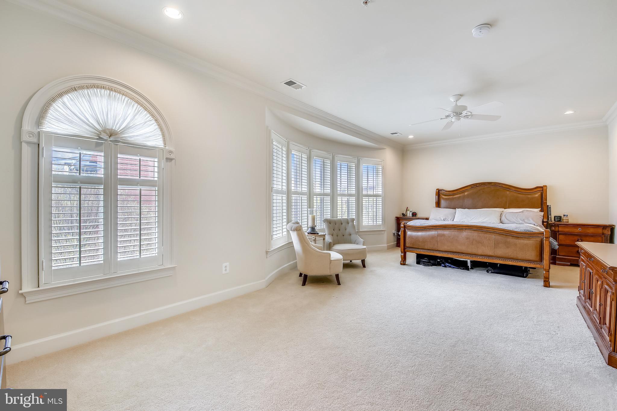 PARK POTOMAC - Residential