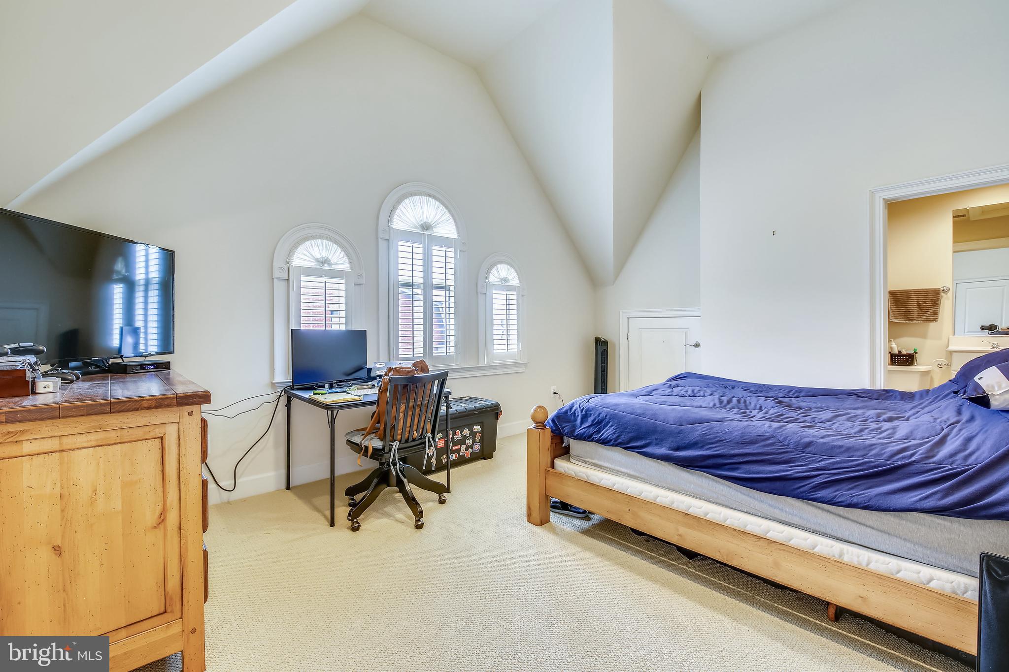 PARK POTOMAC - Residential