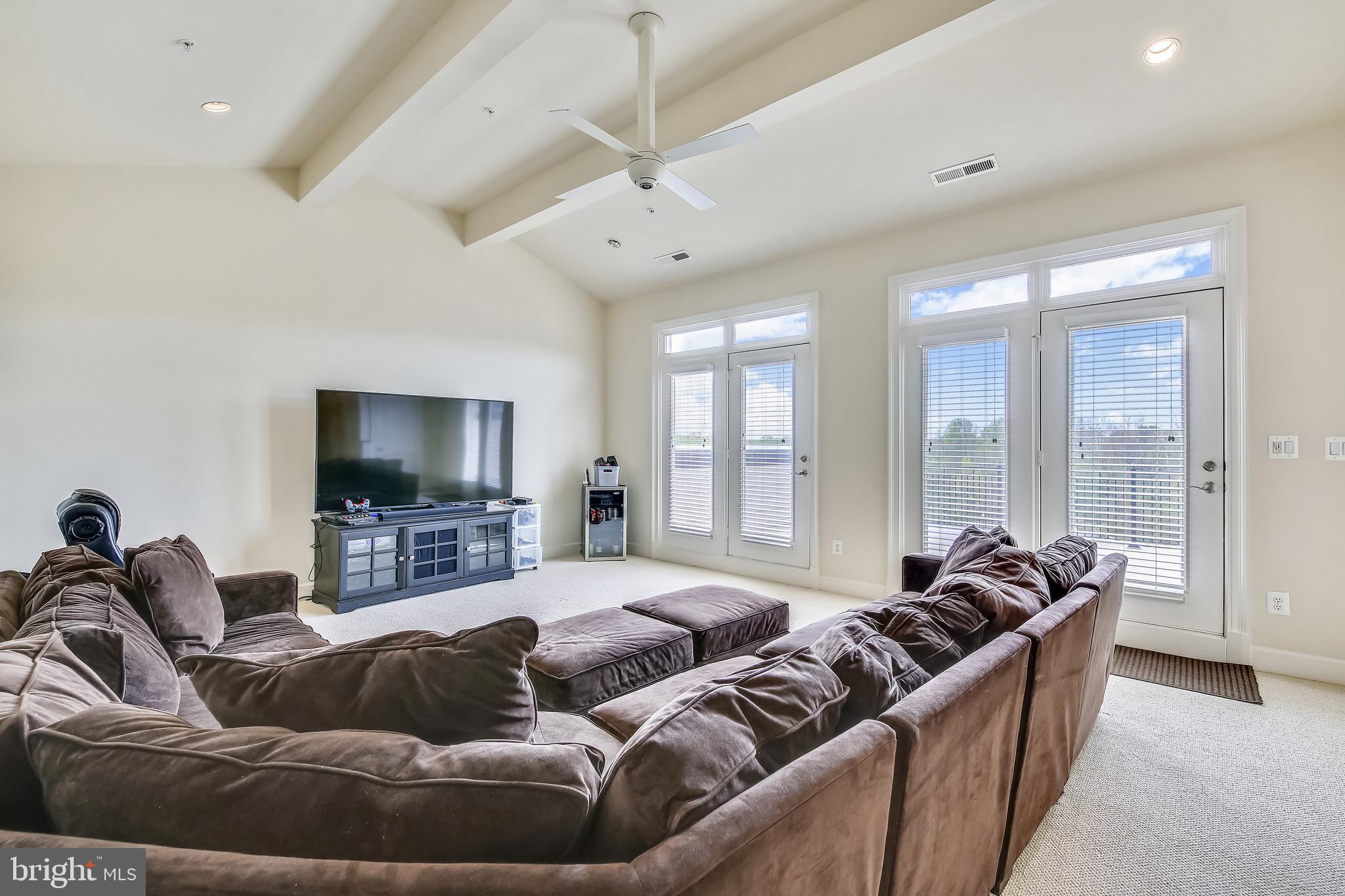 PARK POTOMAC - Residential