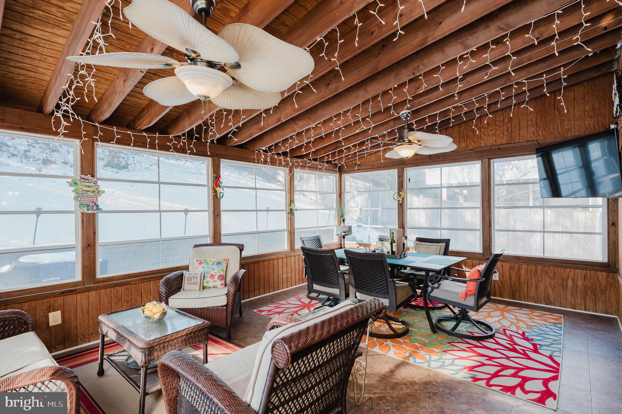 OAKDALE WOODS - Residential