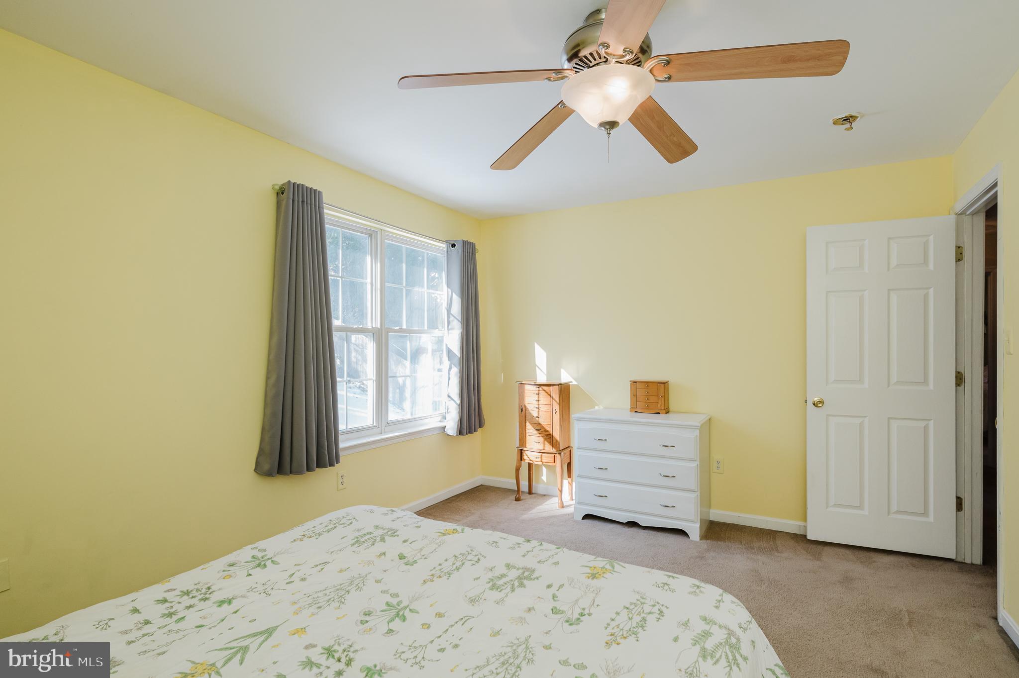 OAKDALE WOODS - Residential