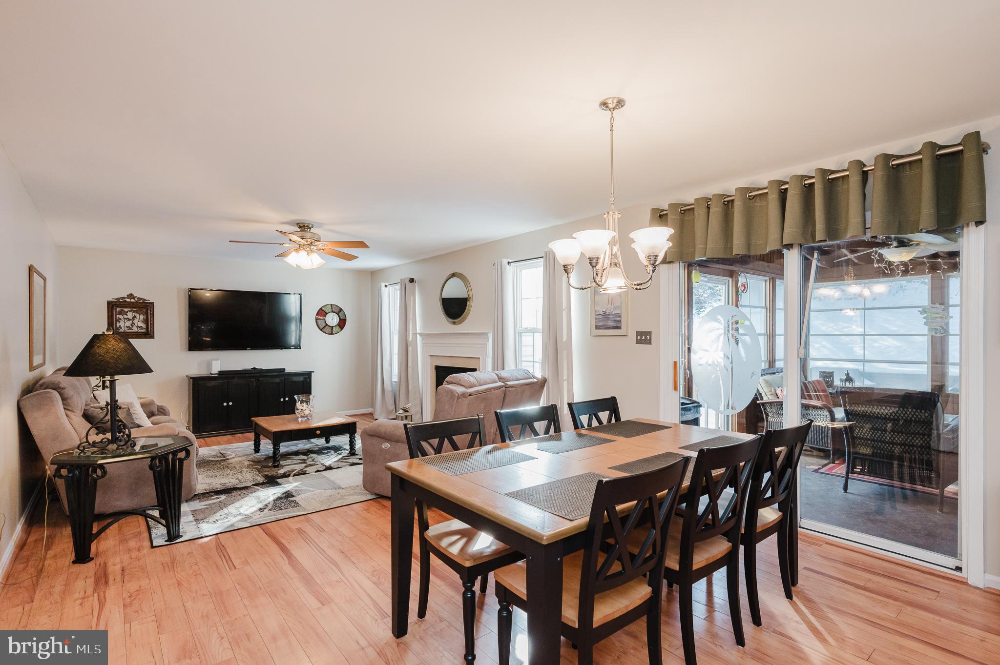 OAKDALE WOODS - Residential