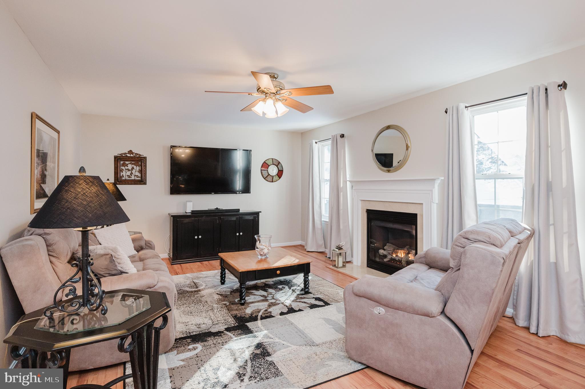 OAKDALE WOODS - Residential