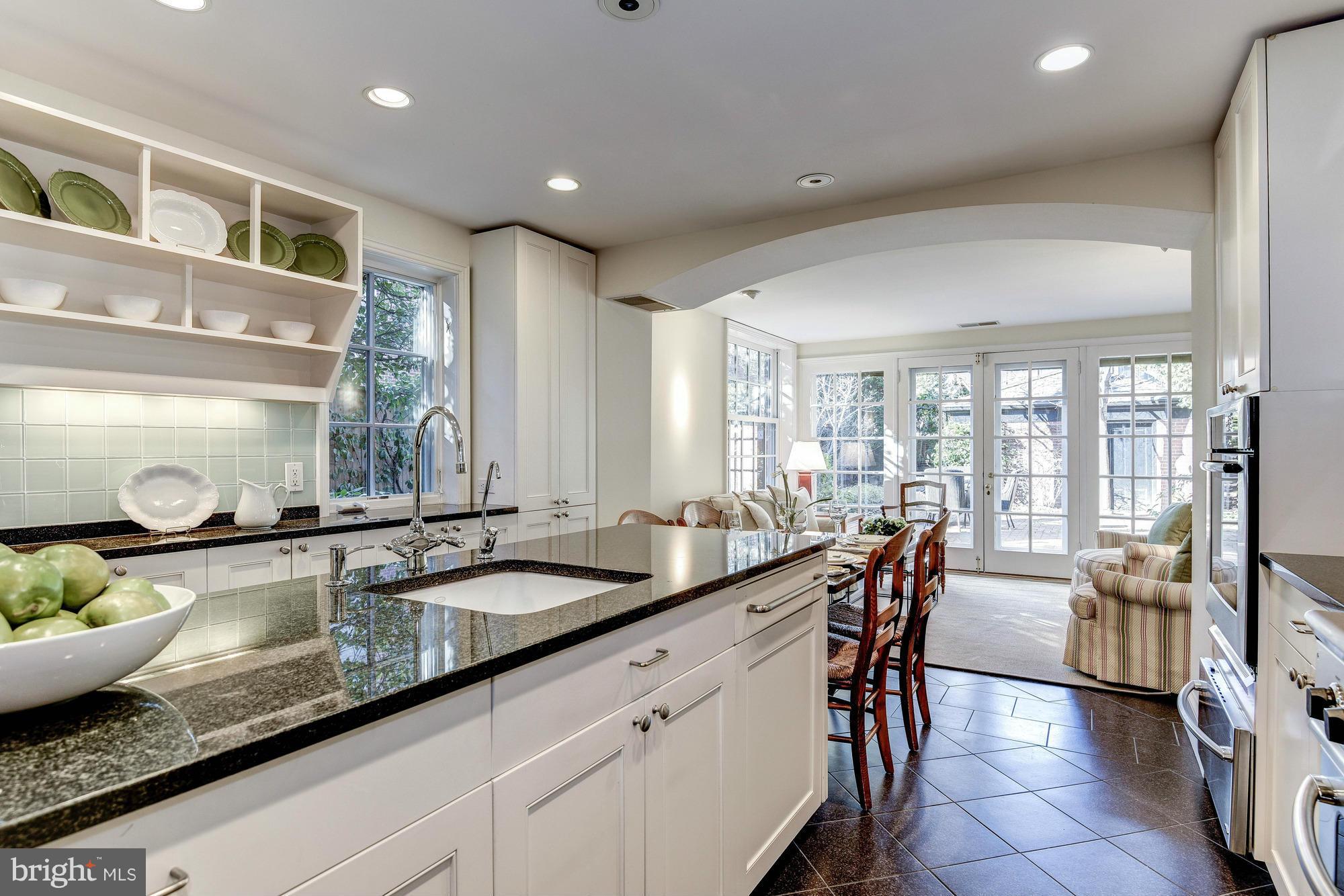 GEORGETOWN - Residential
