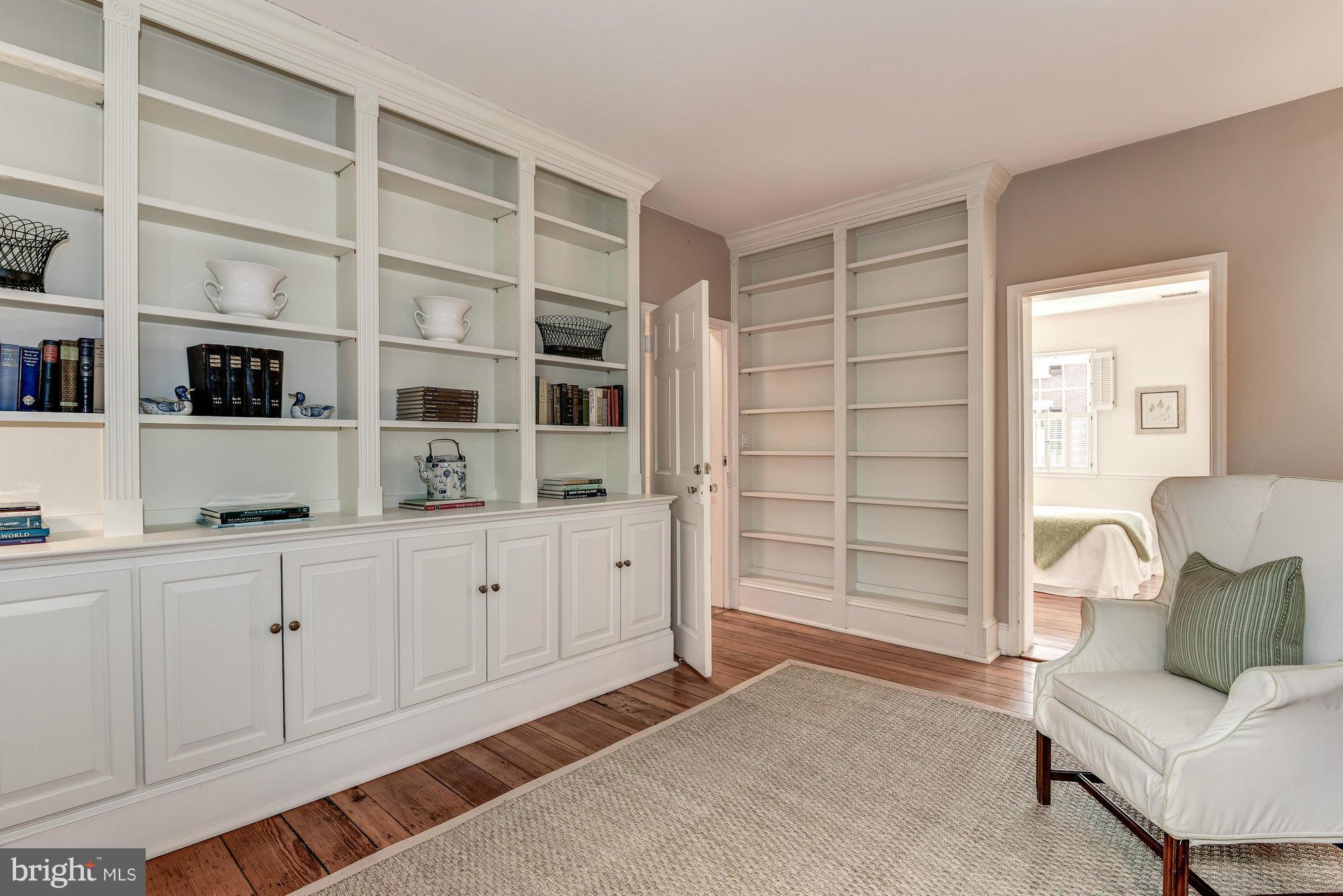 GEORGETOWN - Residential