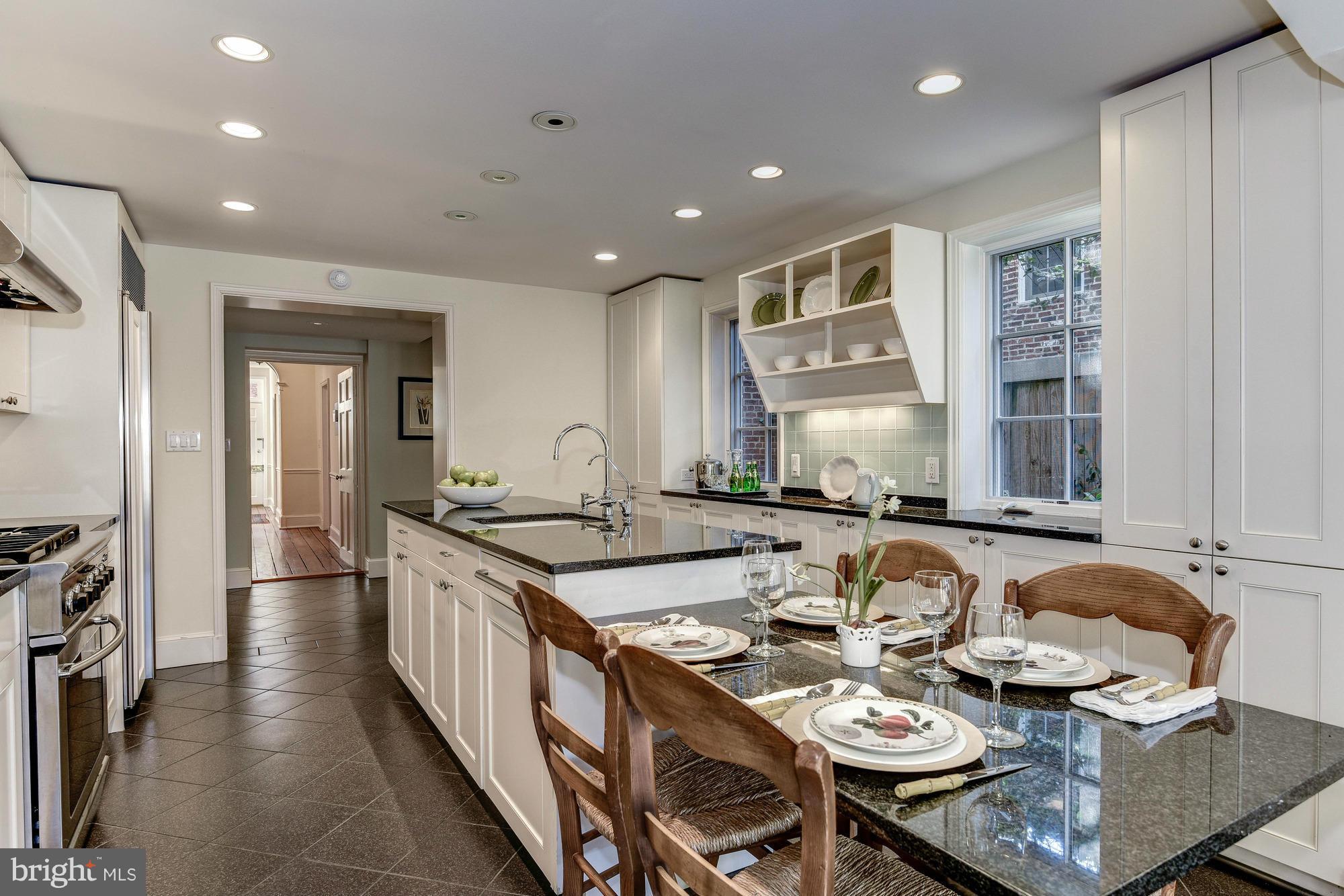 GEORGETOWN - Residential