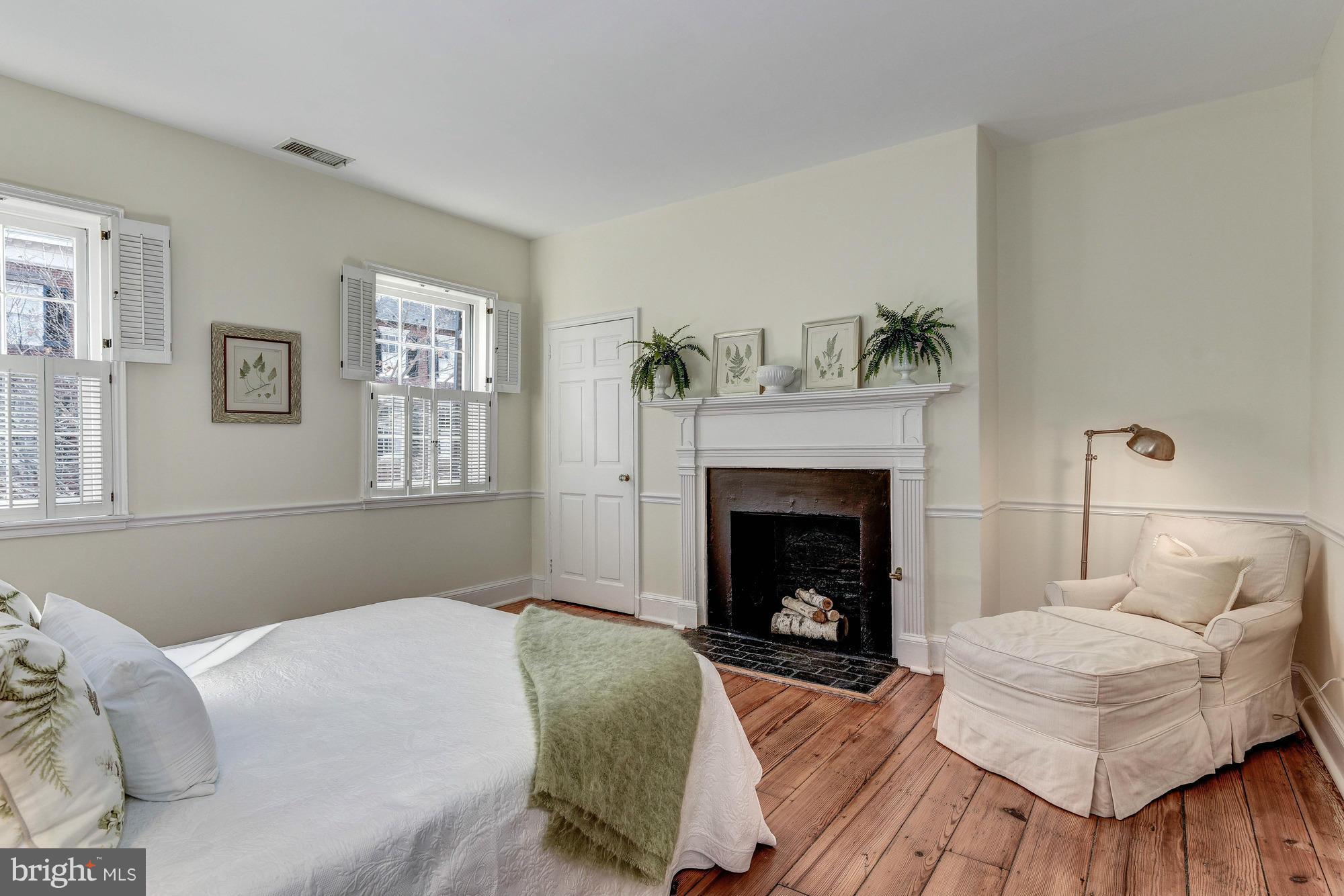 GEORGETOWN - Residential