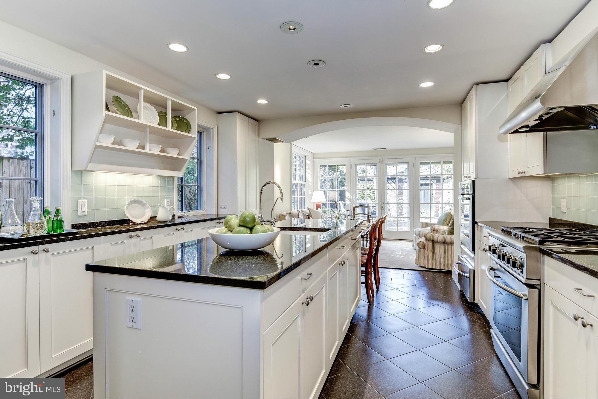 GEORGETOWN - Residential