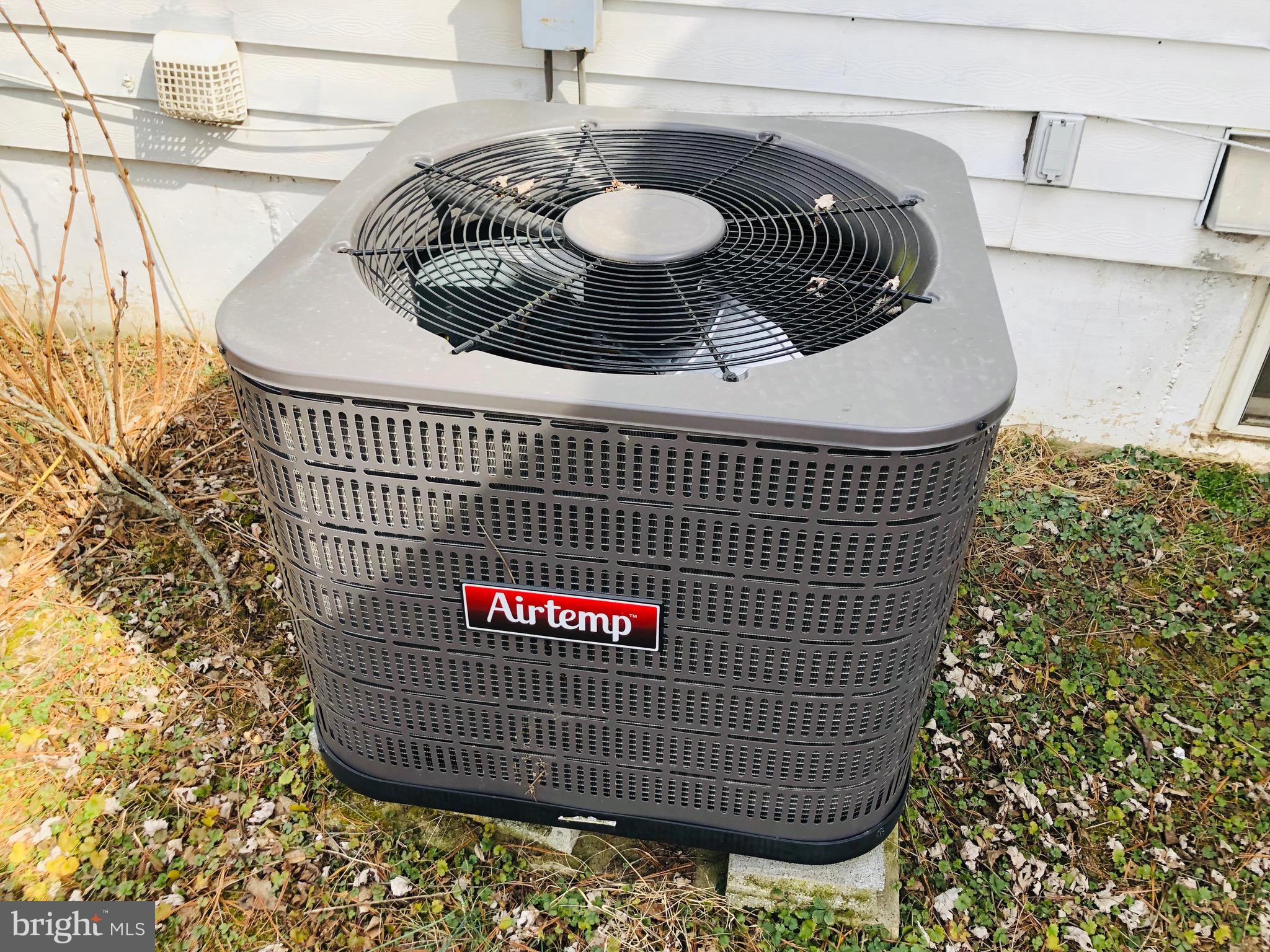 MARYLAND CITY - Residential