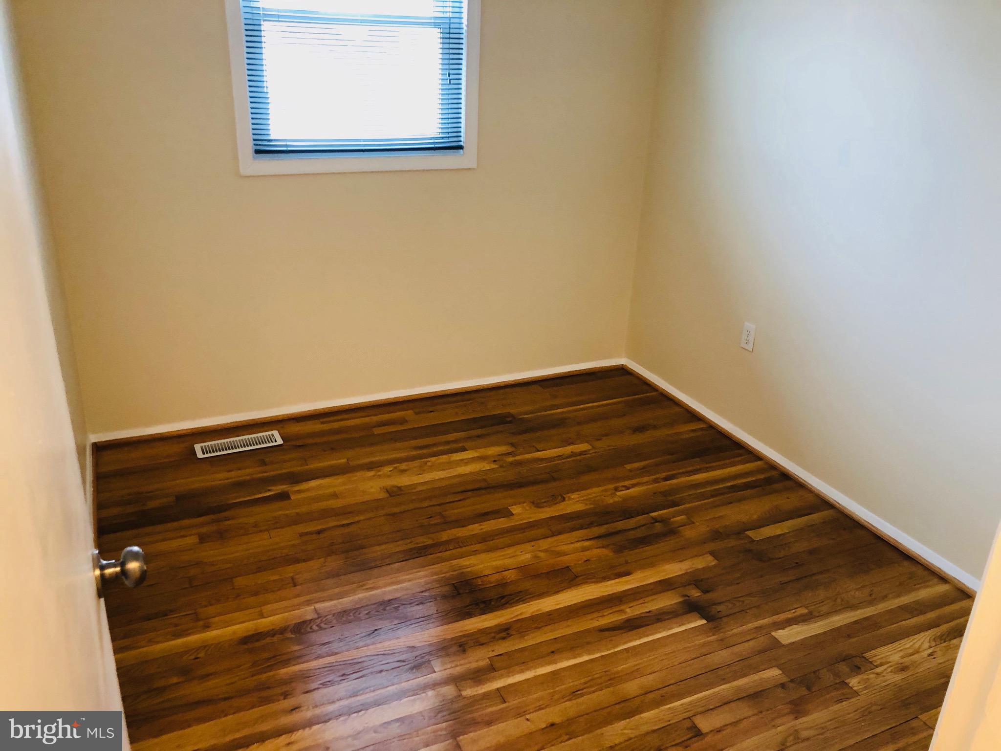 MARYLAND CITY - Residential