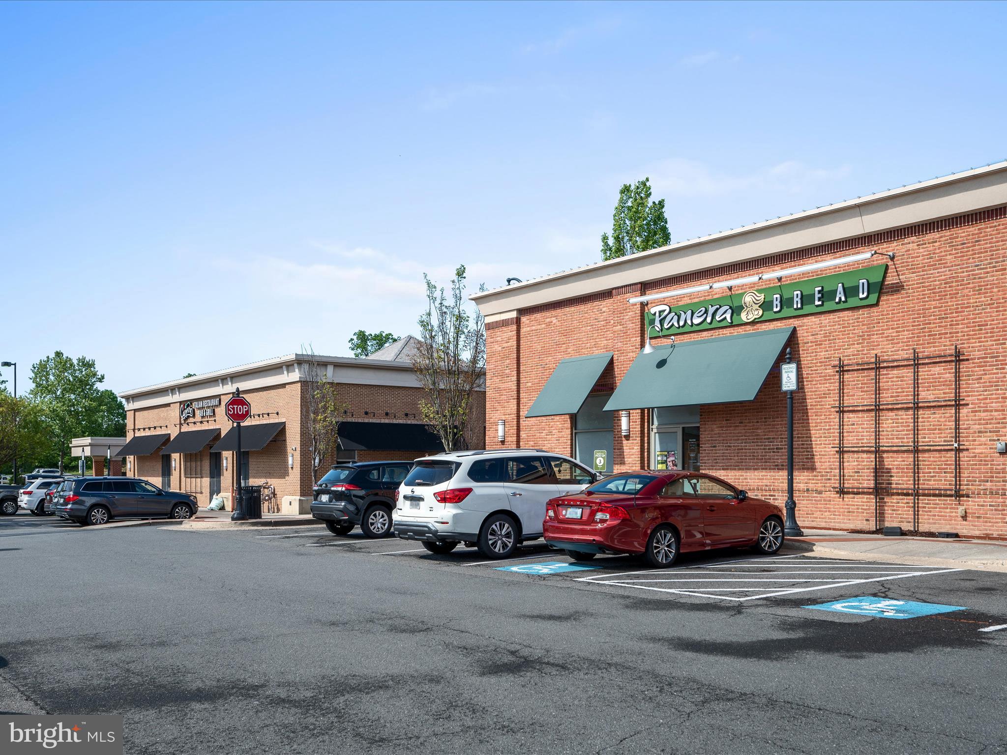 LANSDOWNE TOWN CENTER CONDOS - Residential