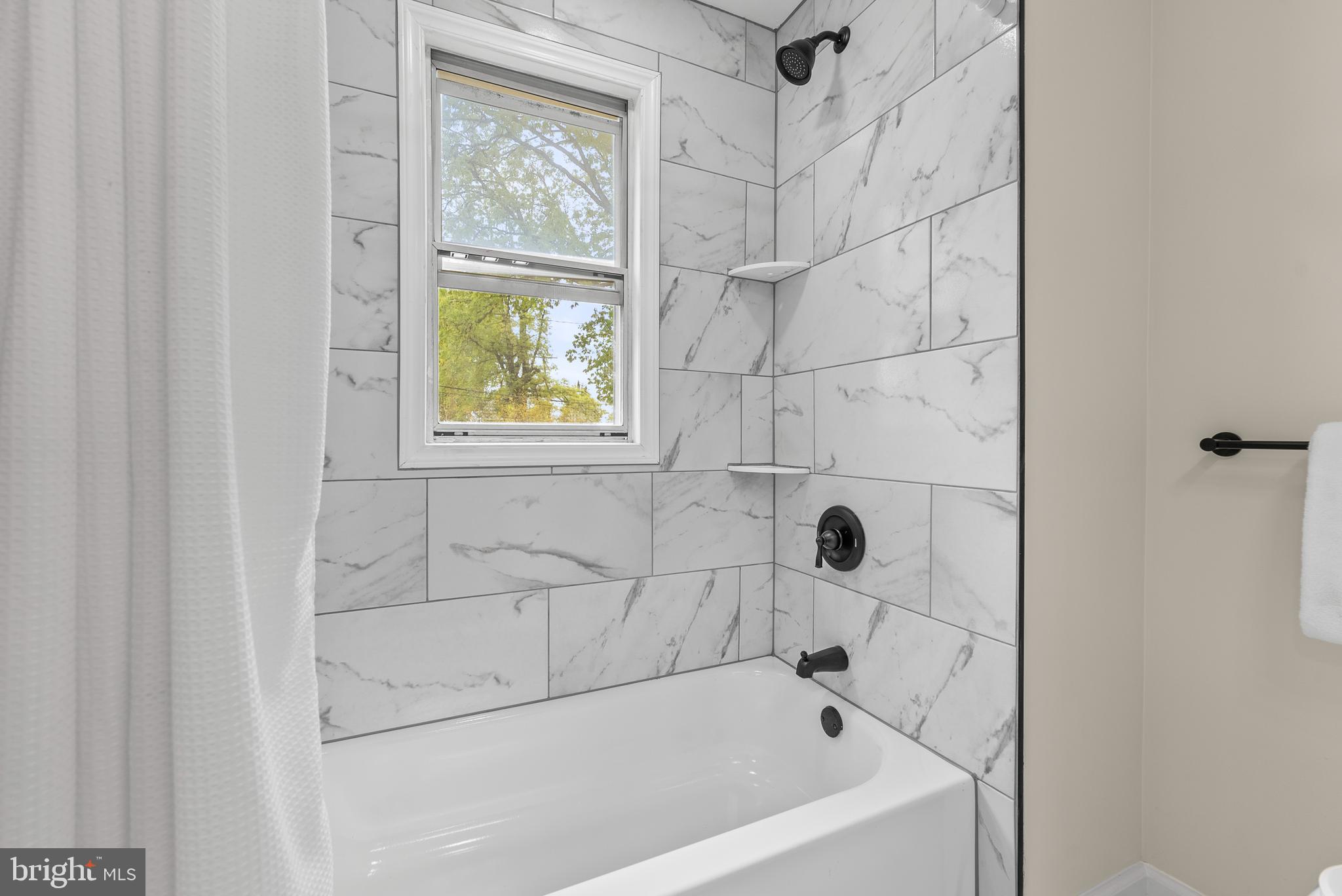 WALTHERSON - Residential