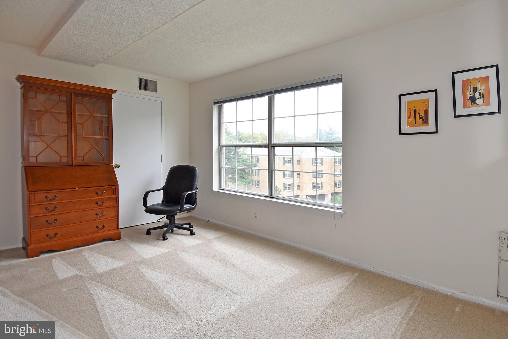 THE COLONIES - Residential Lease