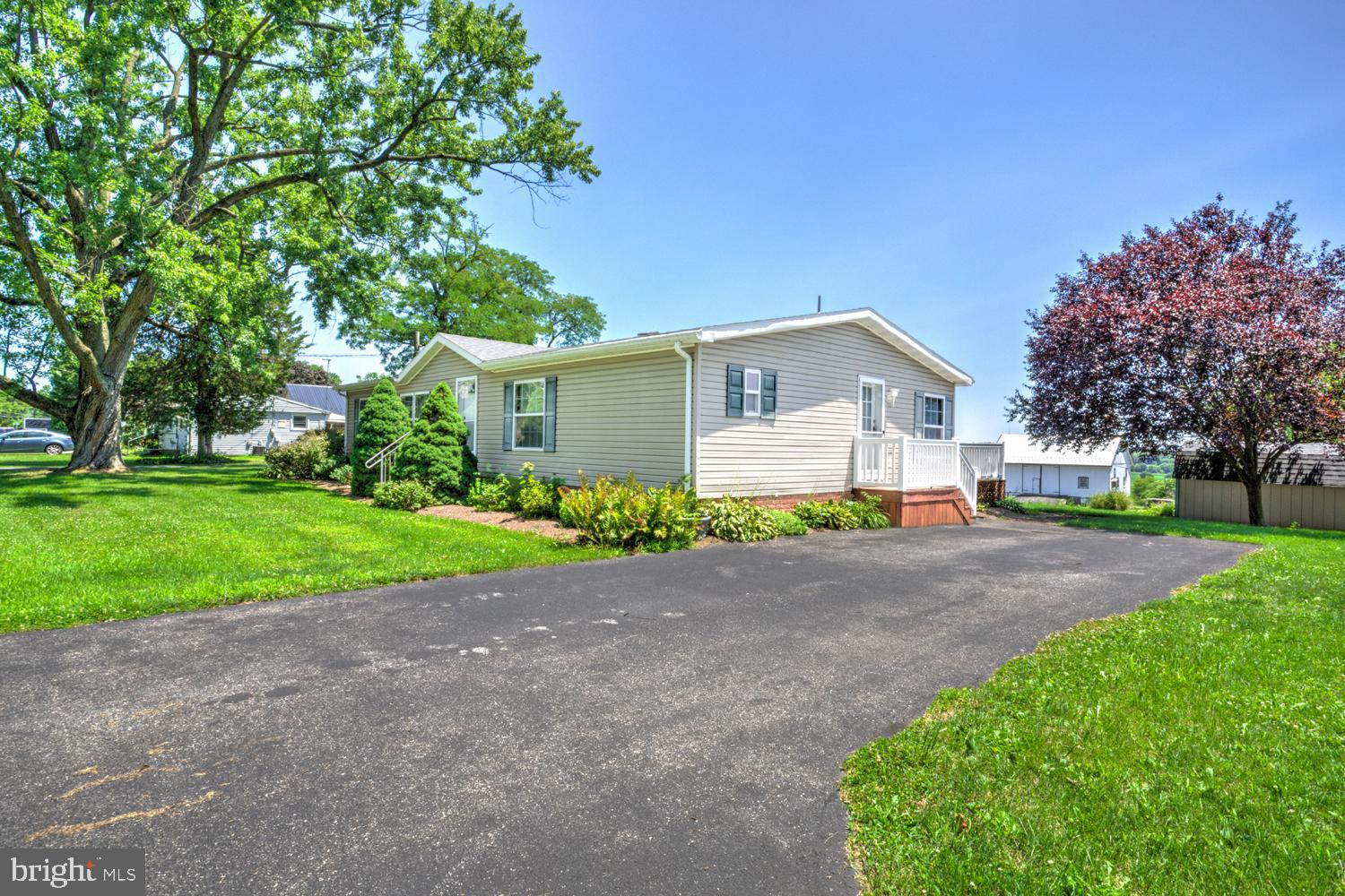 1207 MOUNT GRETNA ROAD