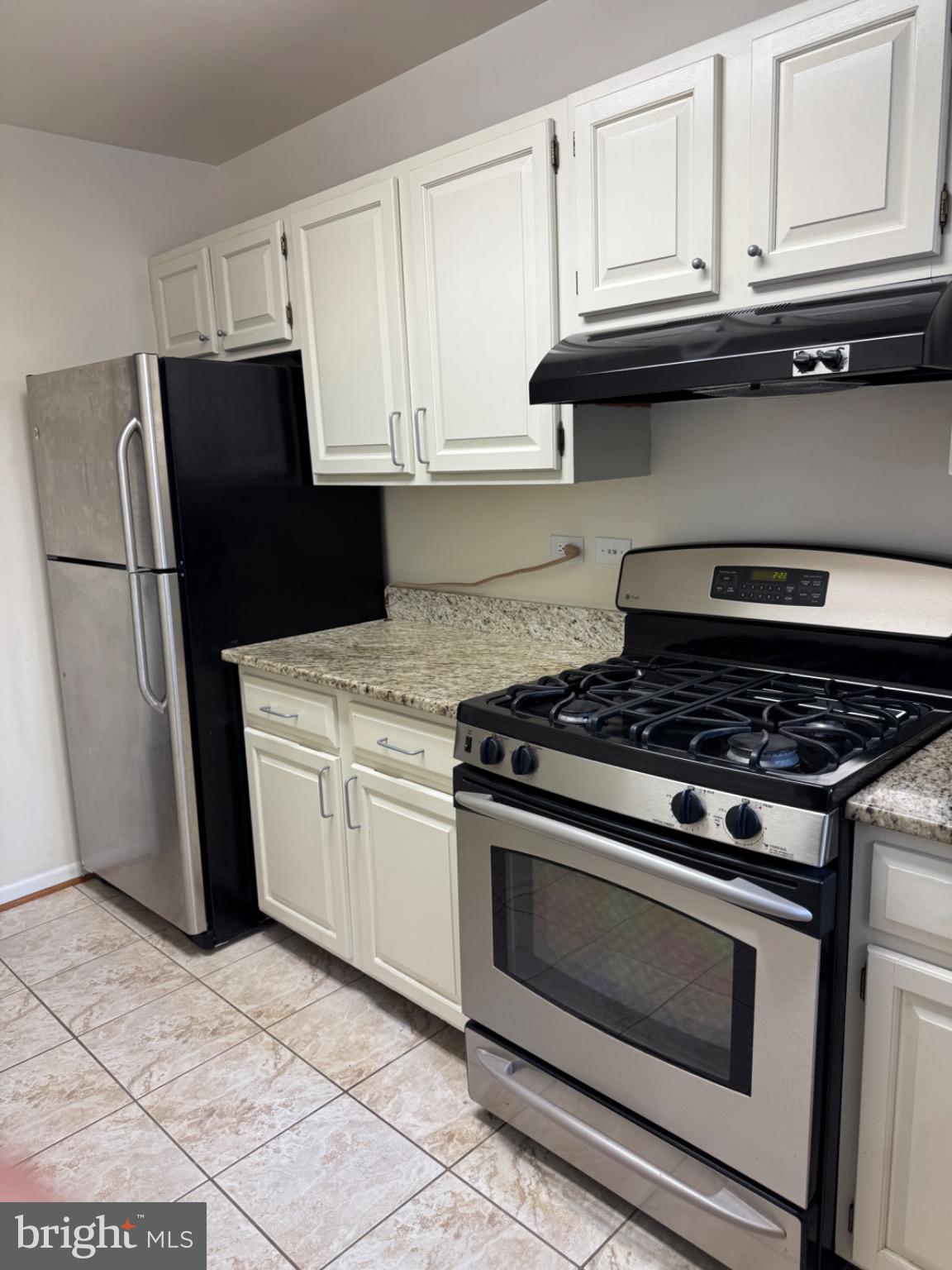 PARKSIDE CONDOMINIUMS - Residential