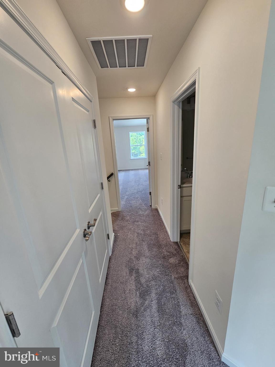 CEDAR POINTE - Residential