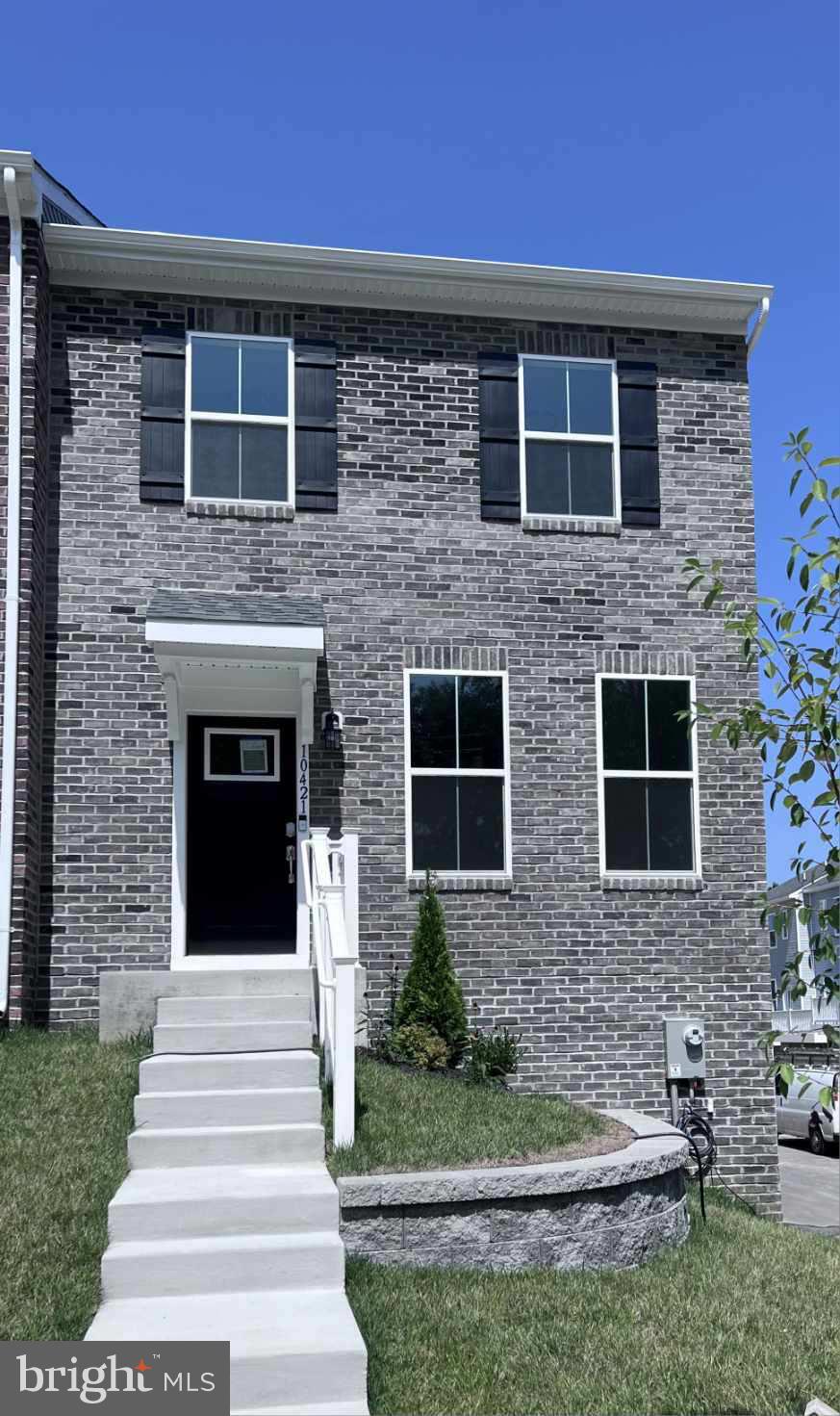 CEDAR POINTE - Residential