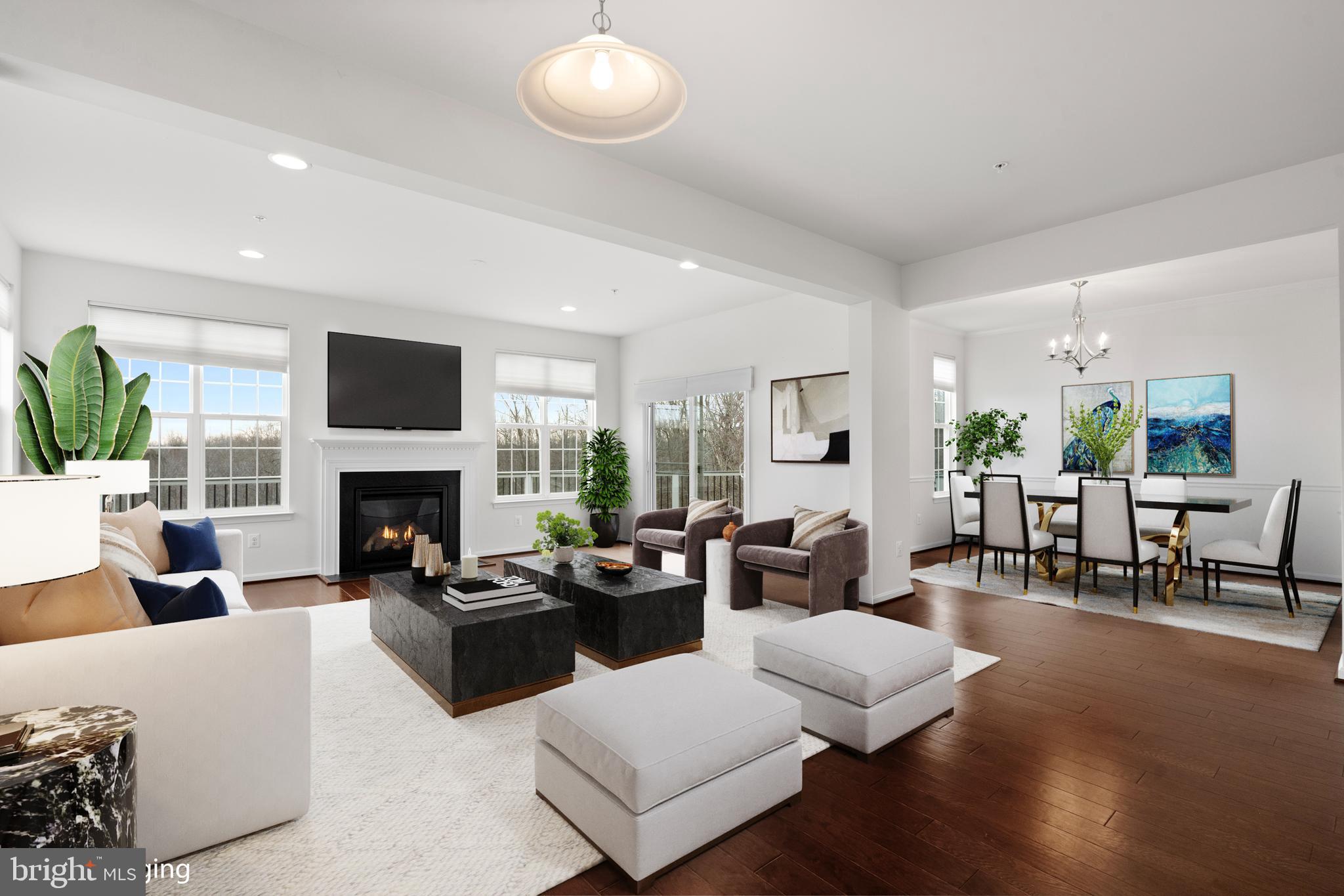 EAGLES POINTE - Residential