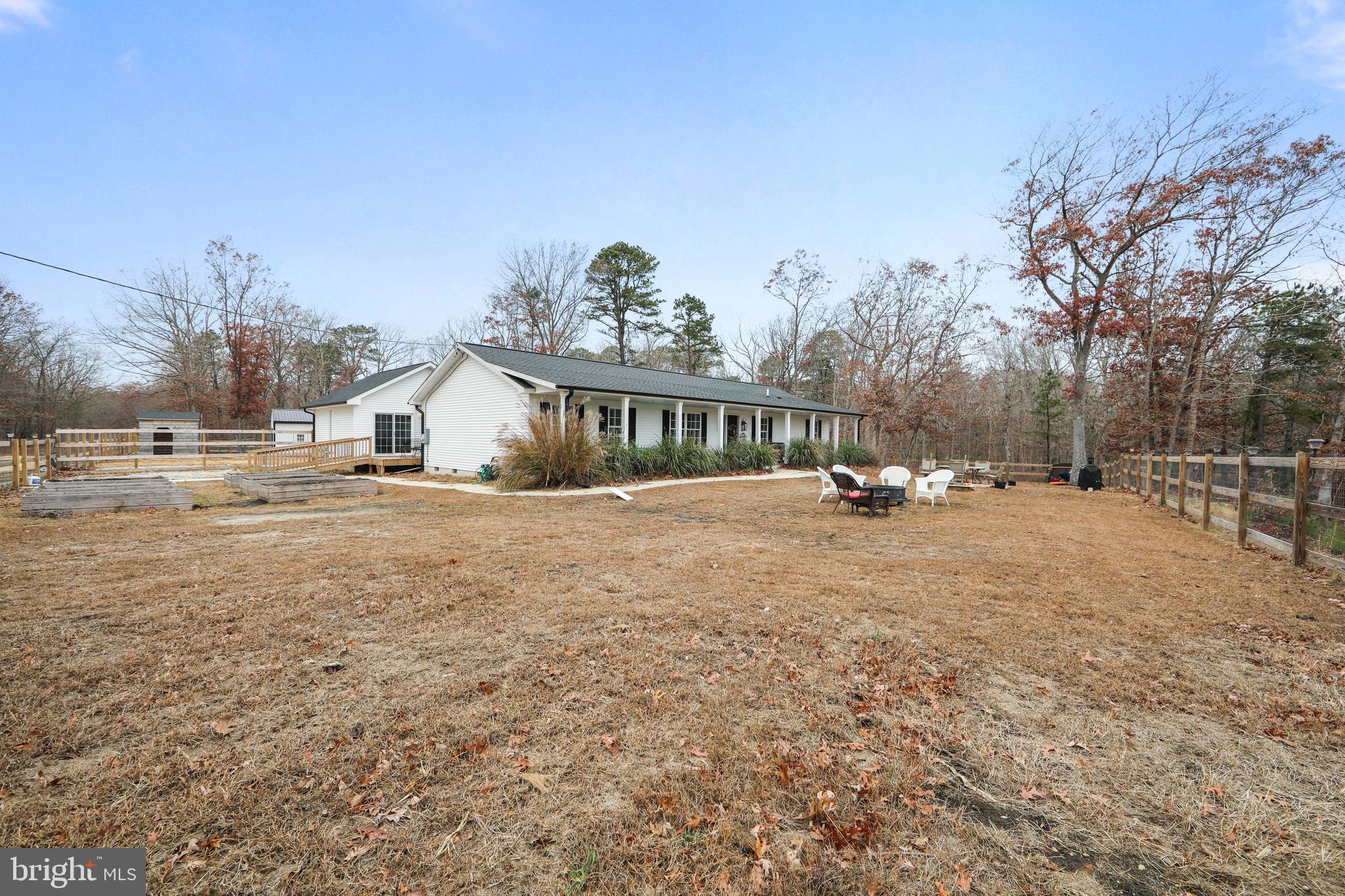 2671 E SHERMAN AVENUE