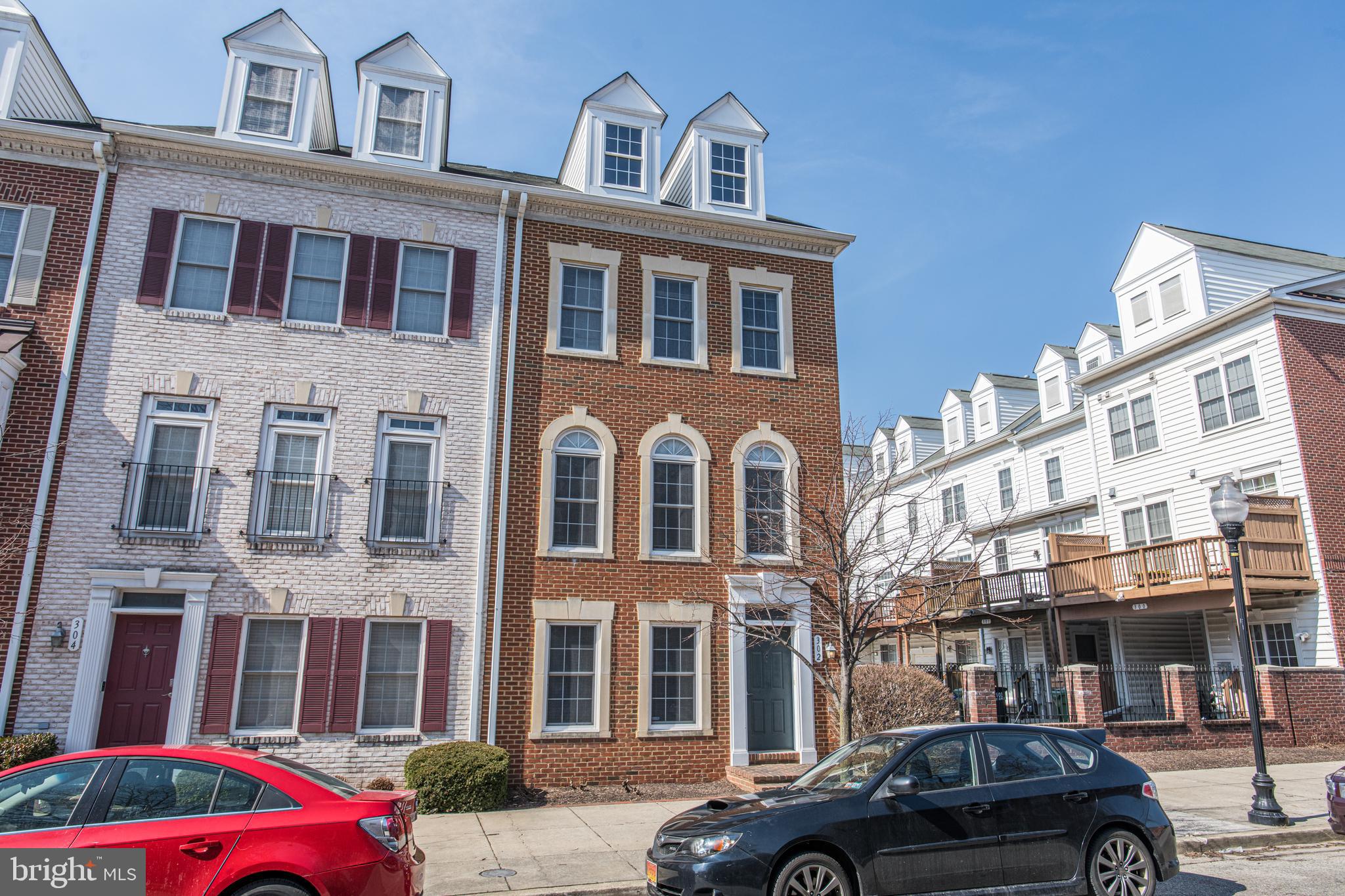 CAMDEN CROSSING - Residential