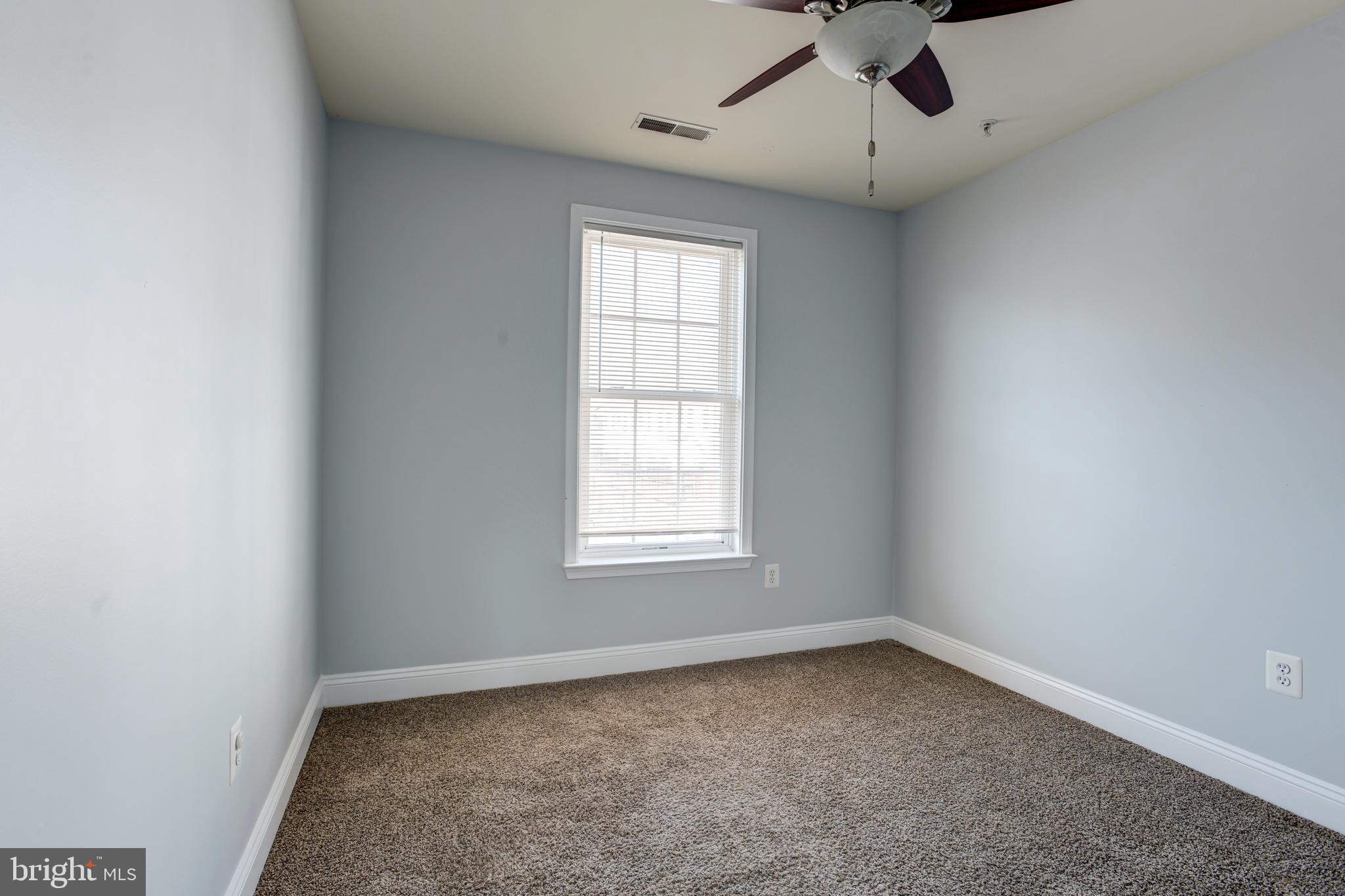 CAMDEN CROSSING - Residential