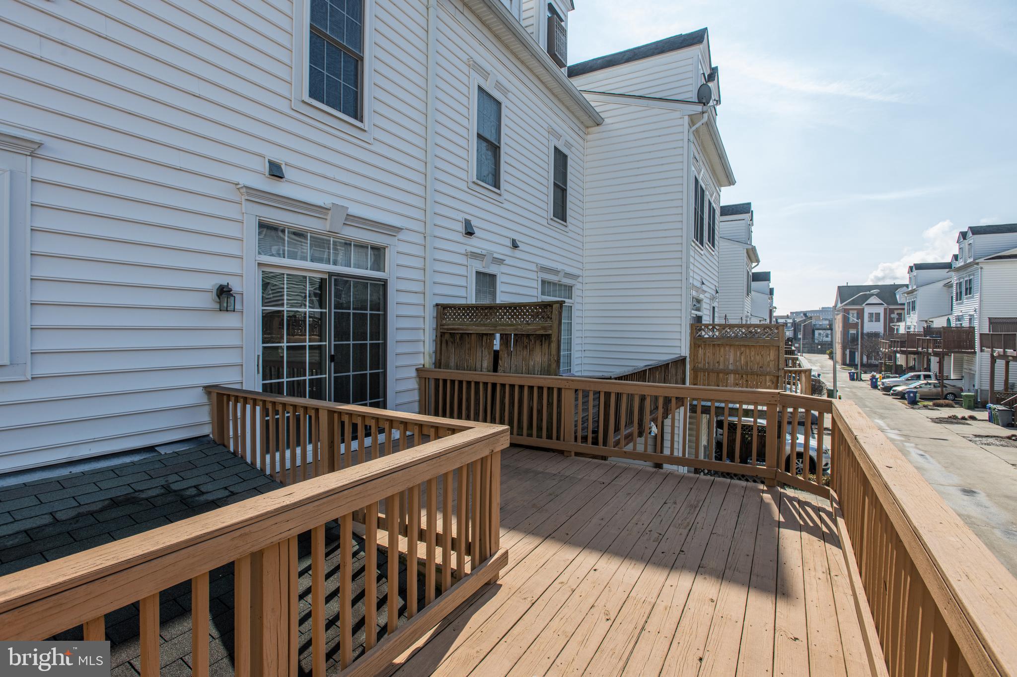 CAMDEN CROSSING - Residential