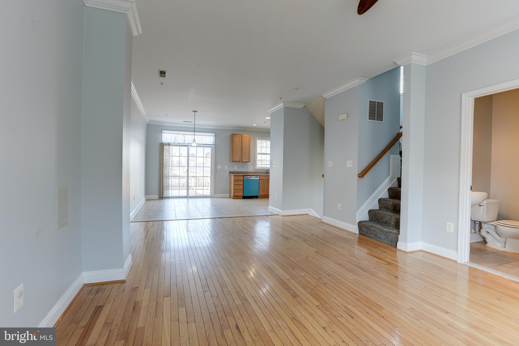 CAMDEN CROSSING - Residential