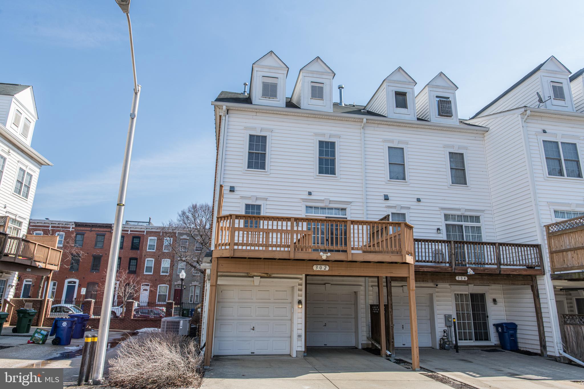 CAMDEN CROSSING - Residential