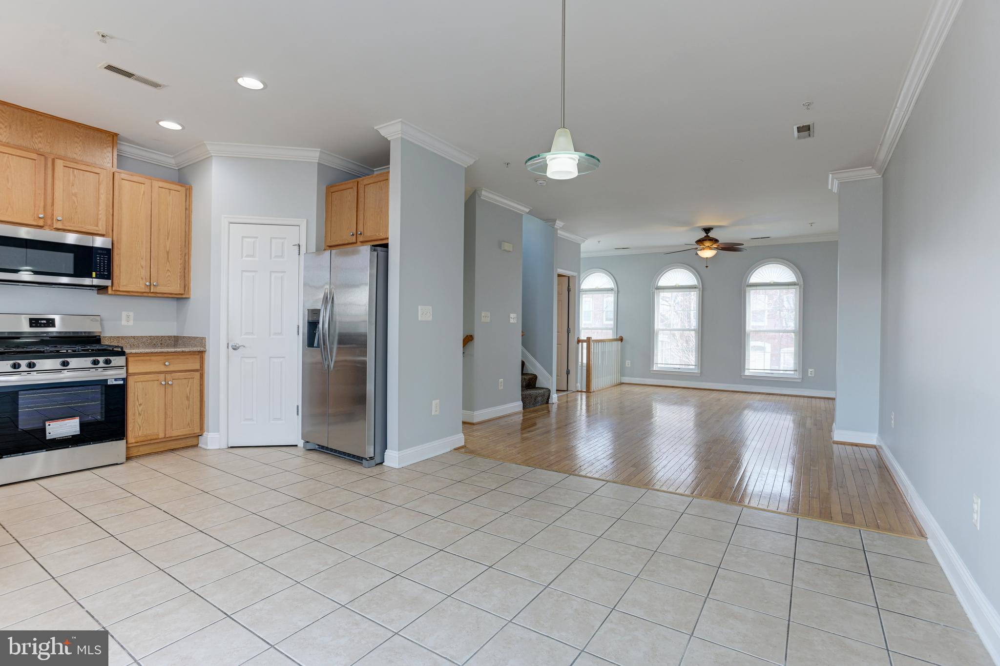 CAMDEN CROSSING - Residential