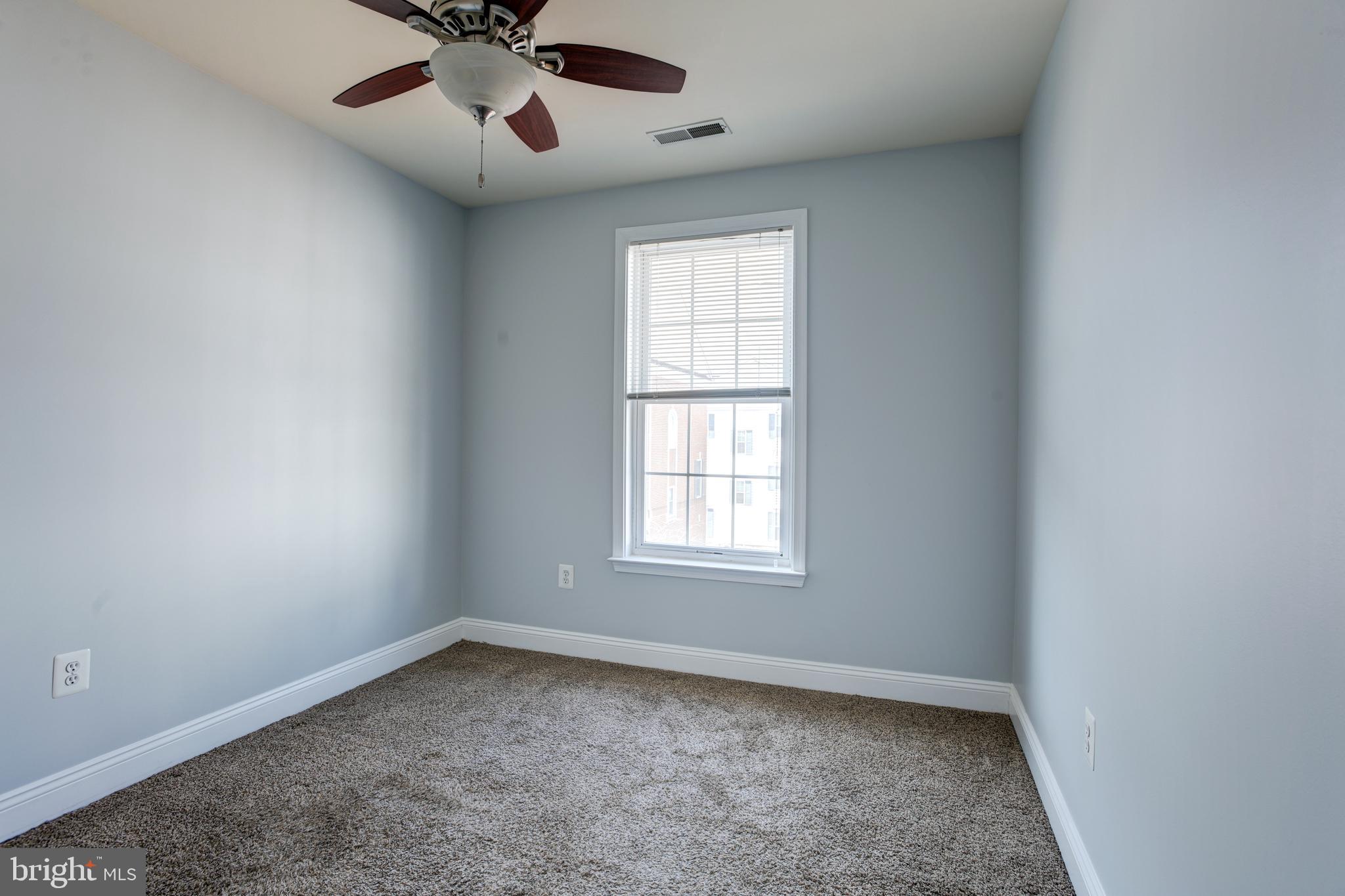 CAMDEN CROSSING - Residential