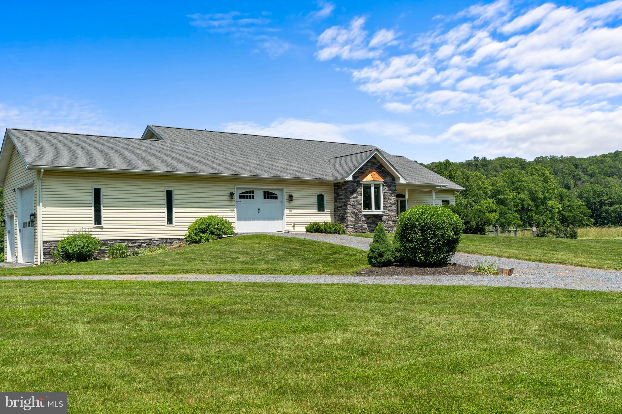 501 FOREST VIEW ROAD