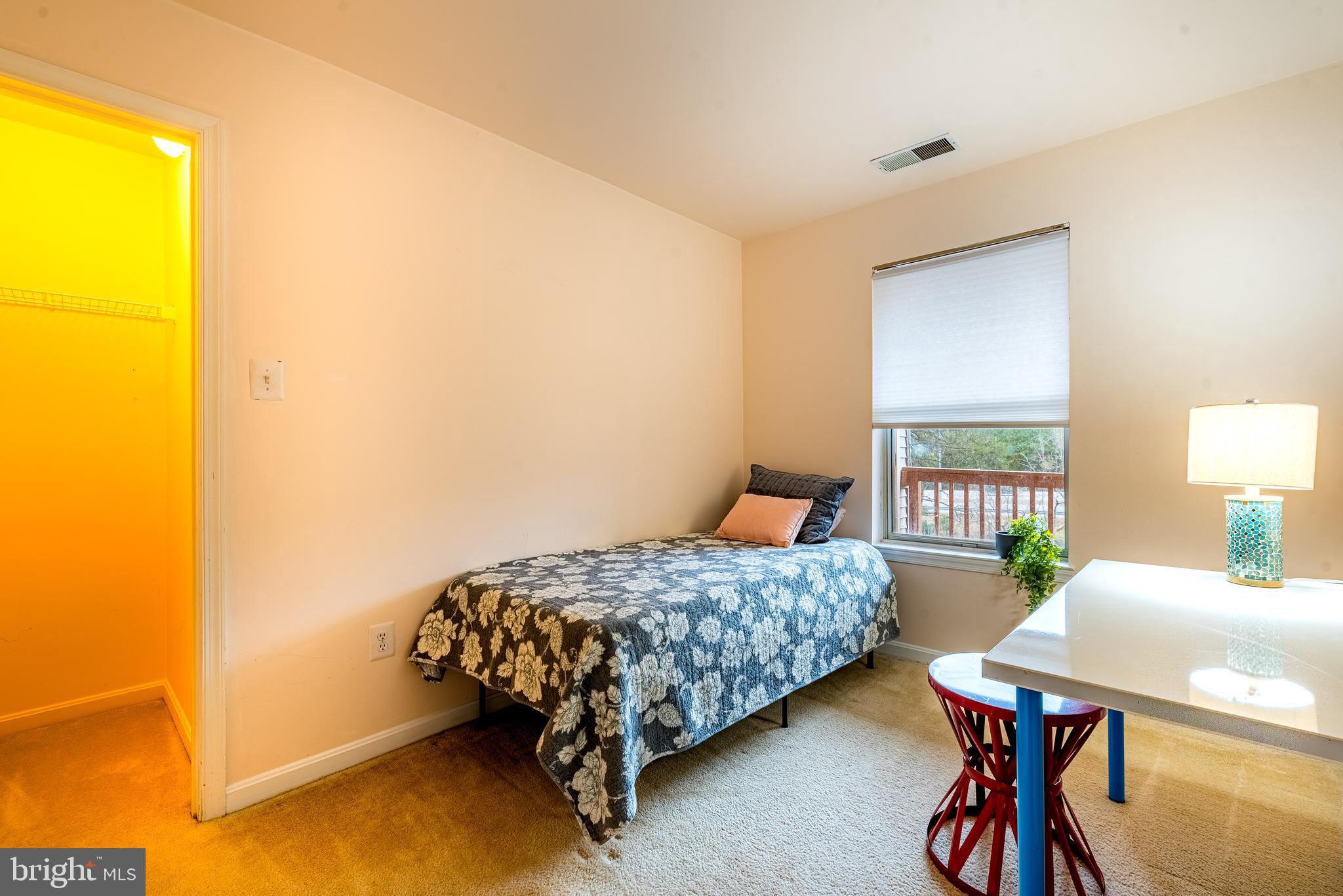 RIVERCHASE CONDOS - Residential