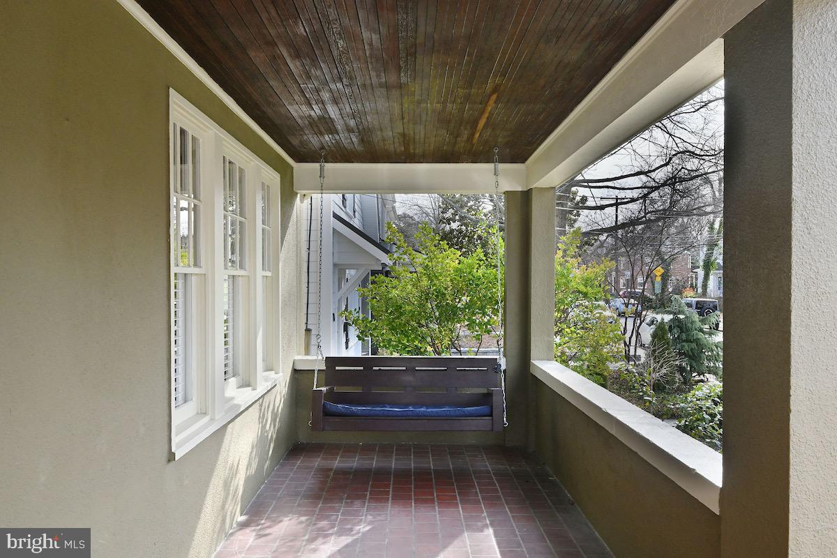 MURRAY HILL - Residential