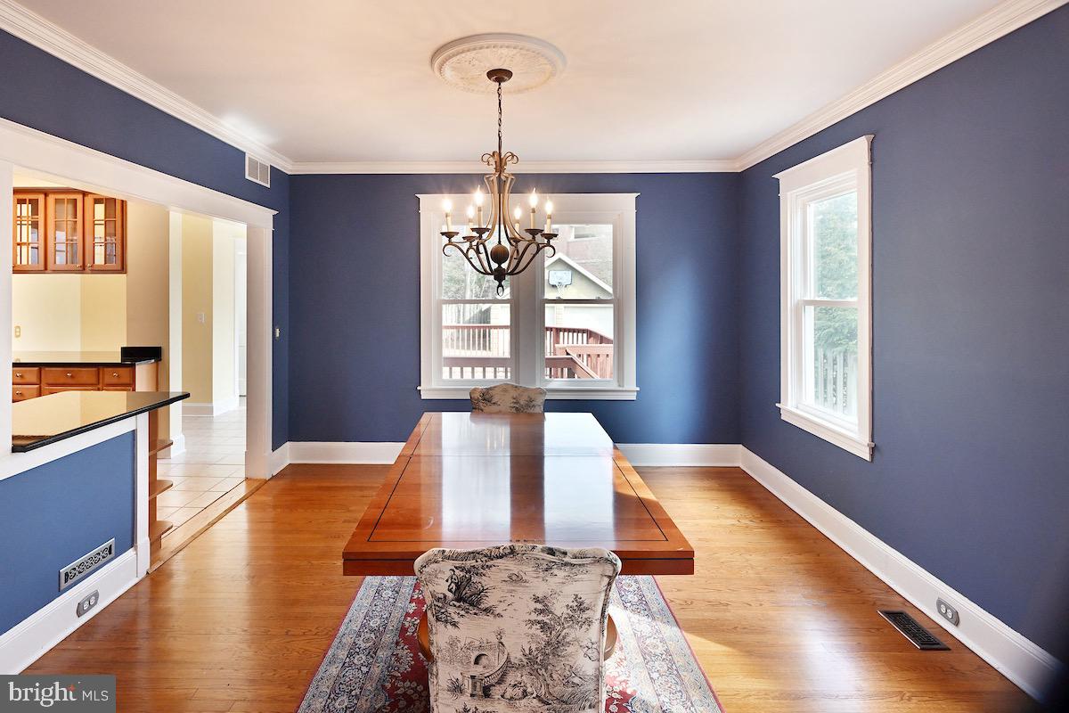 MURRAY HILL - Residential