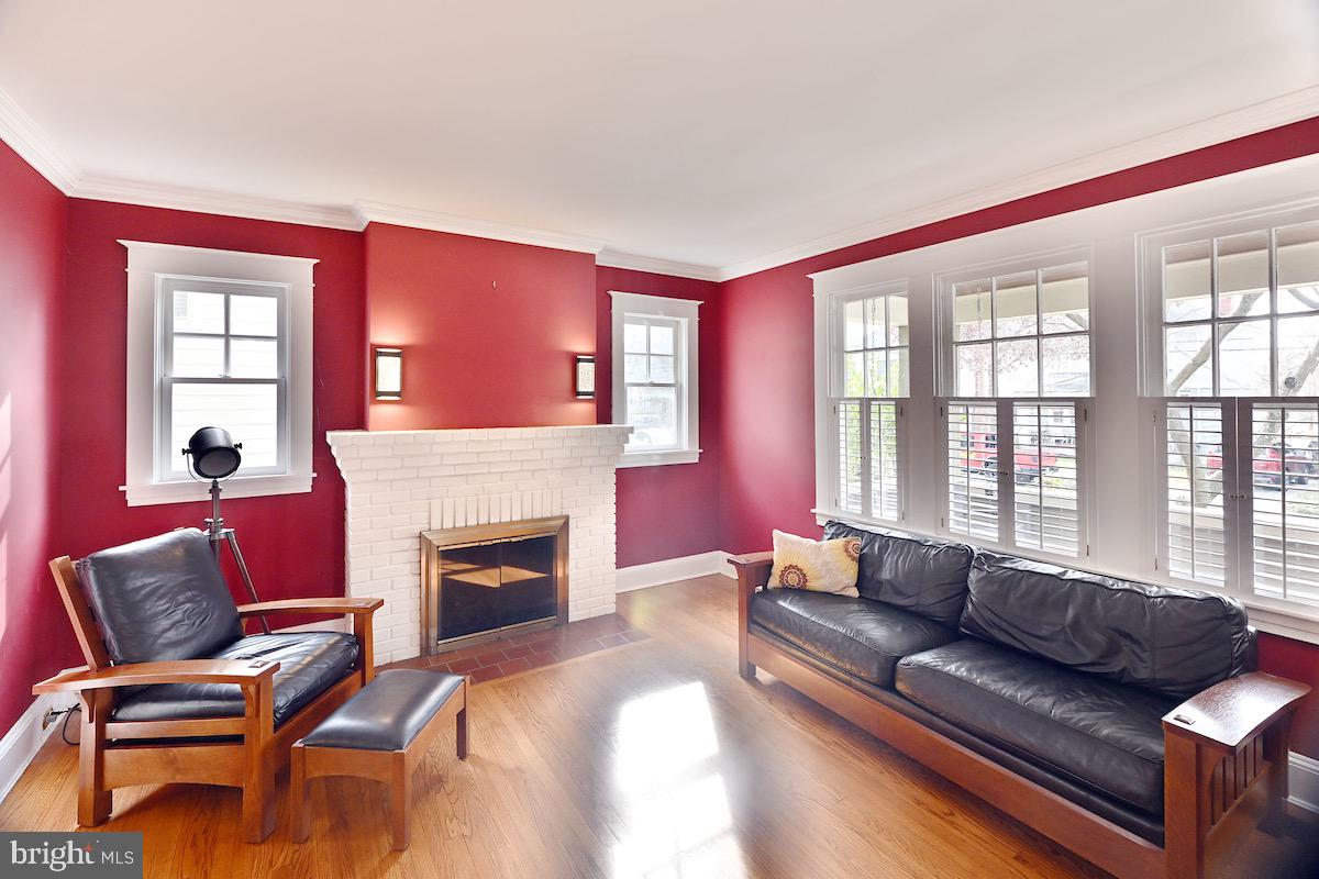 MURRAY HILL - Residential