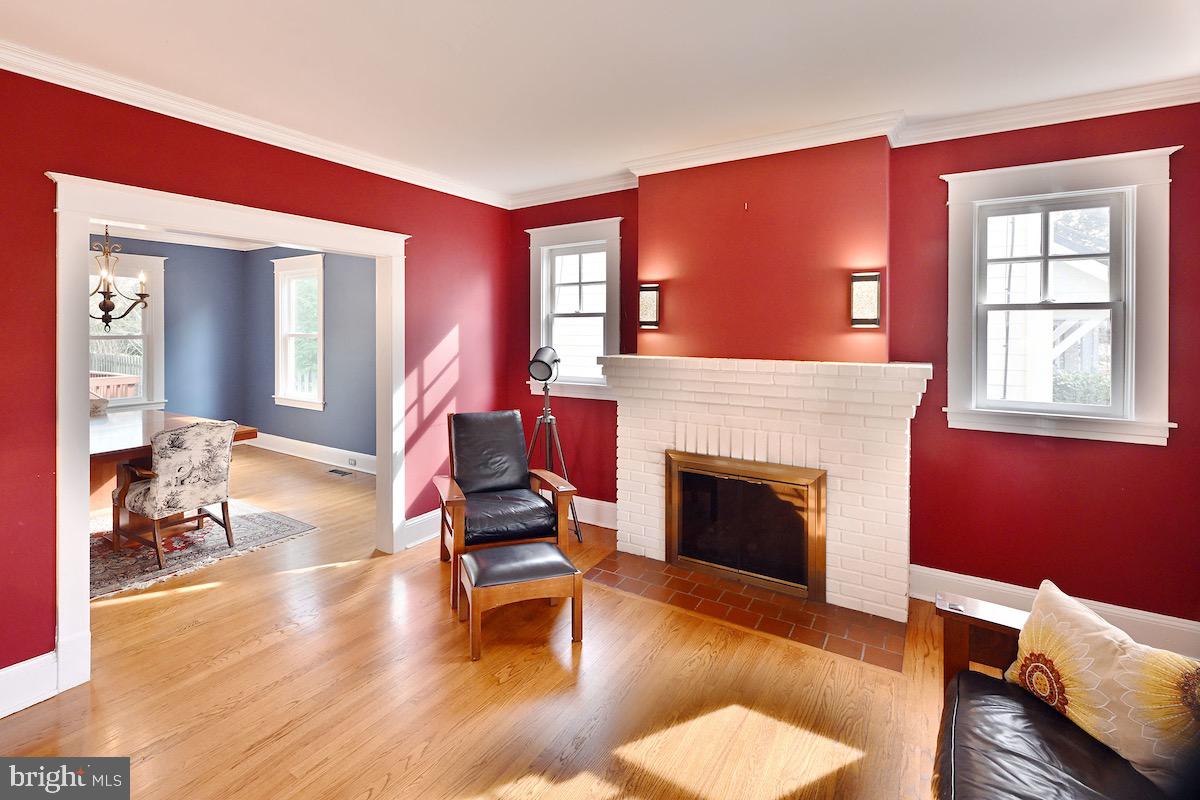 MURRAY HILL - Residential