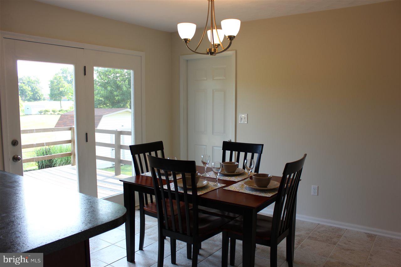 CLOVER LANE - Residential